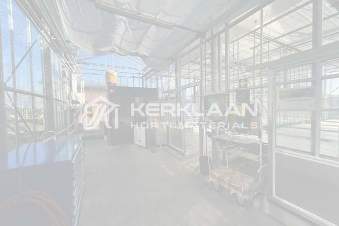 Complete turnkey test greenhouse 240 m²