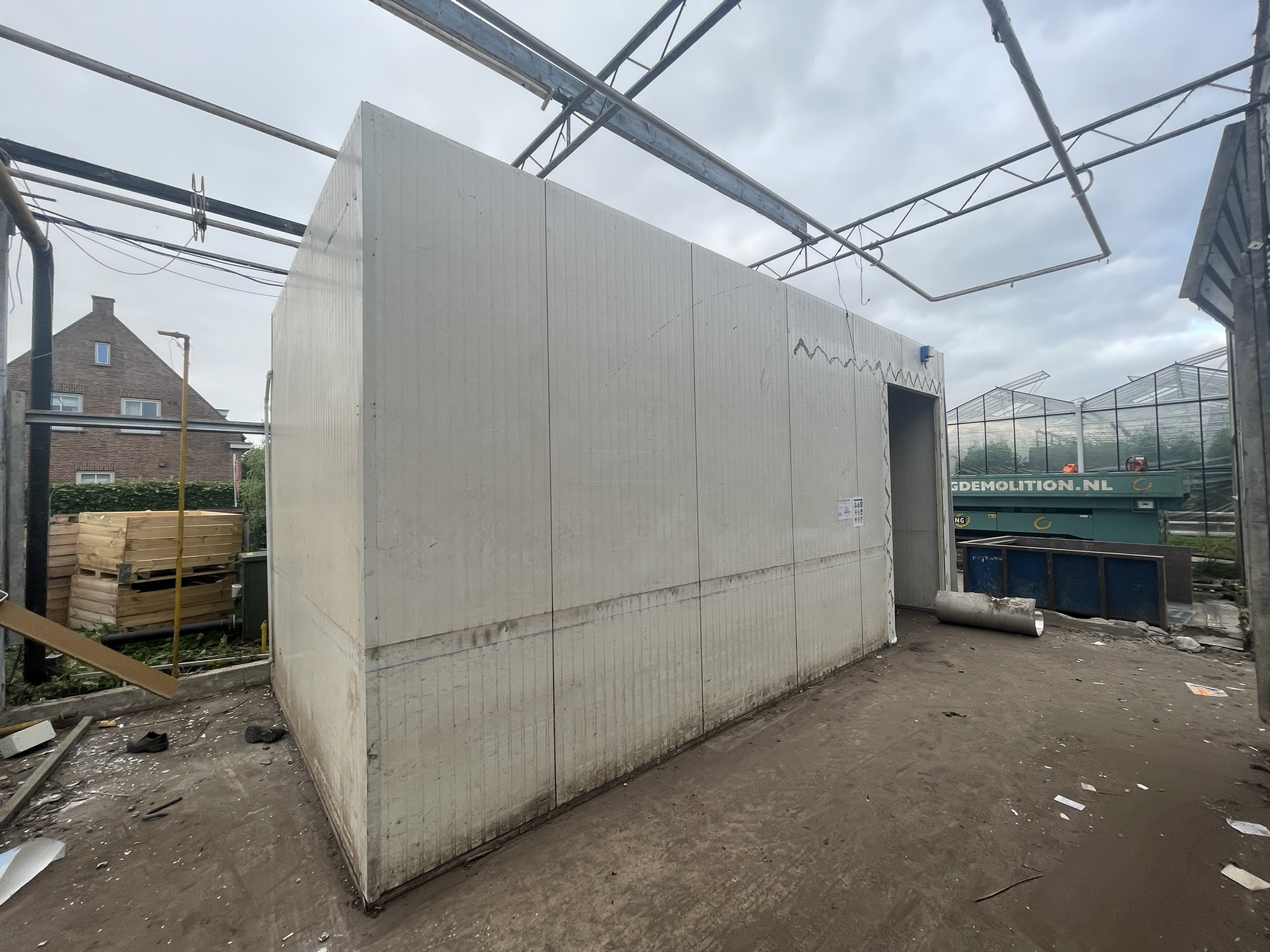 Cooling room 79 m³ / 25 m²