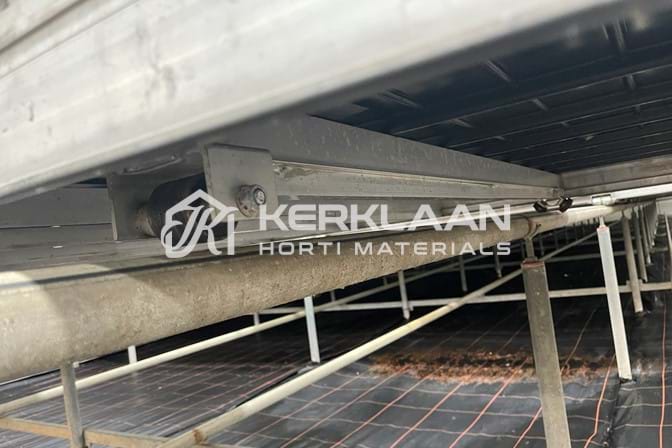 Aluminium mobilecontainers with plastic ebb and flowbottom