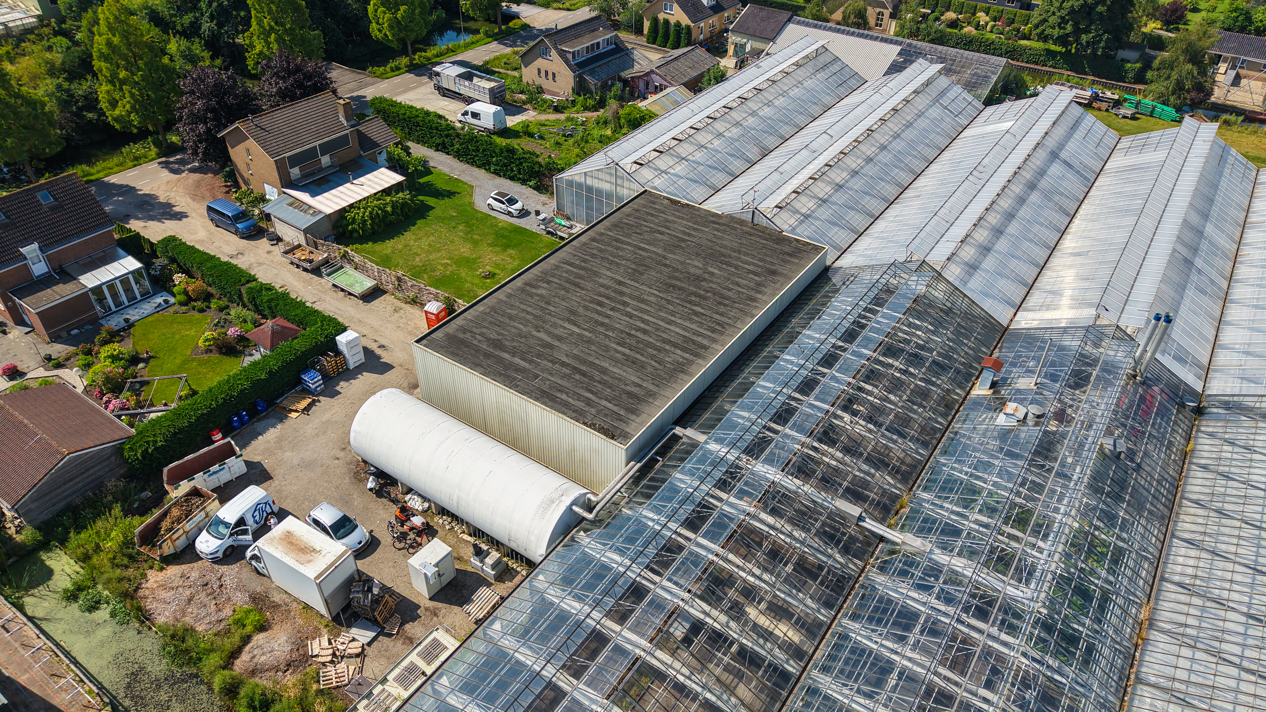 Business space 398 m²