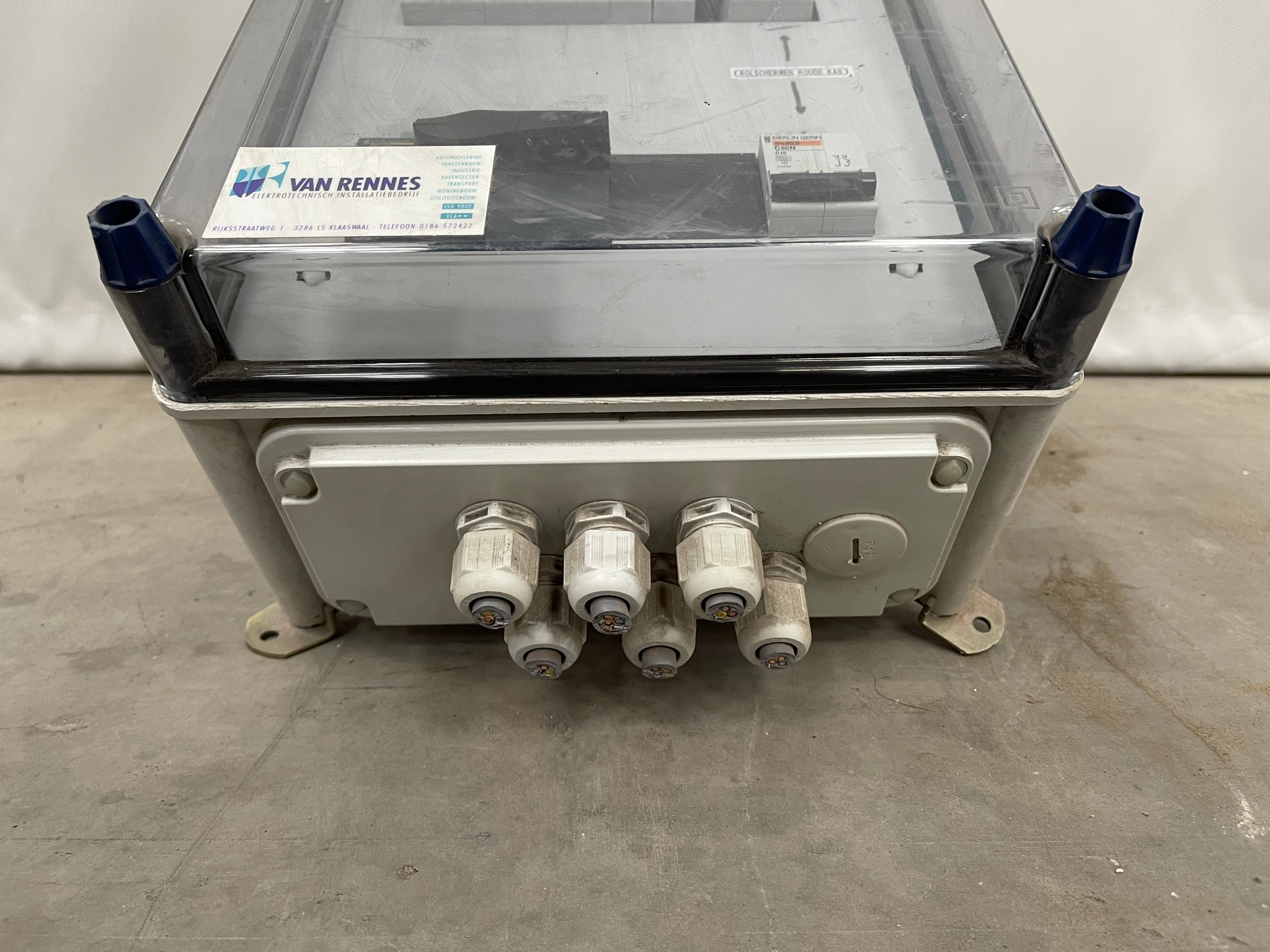 Screening swichboxes