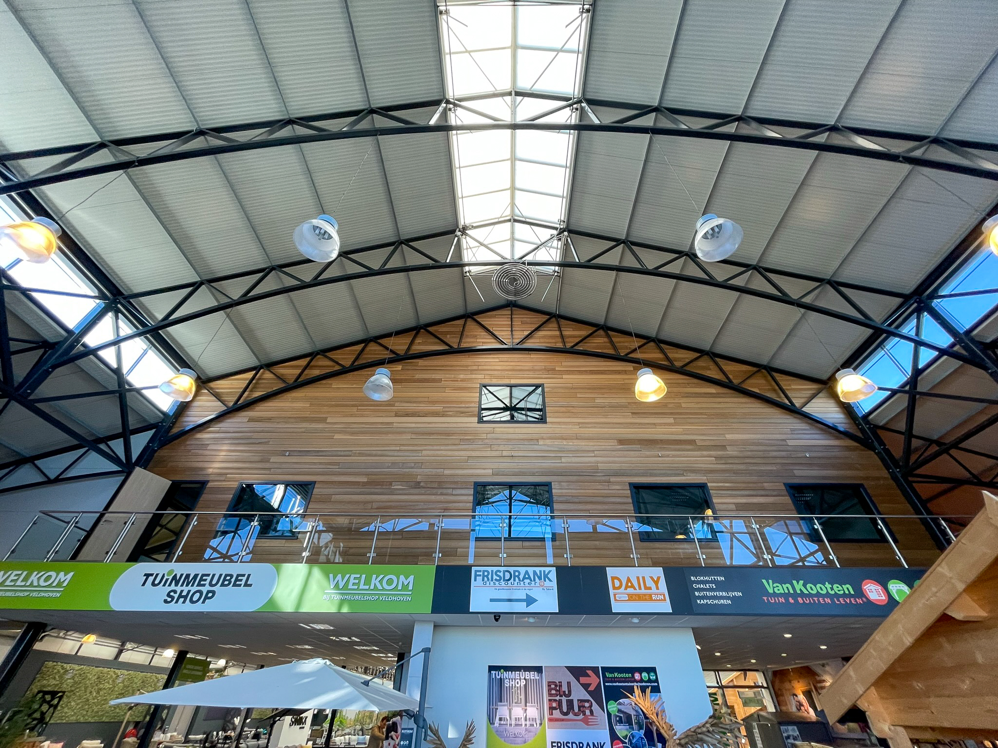 Tuincentrum 3.811 m²