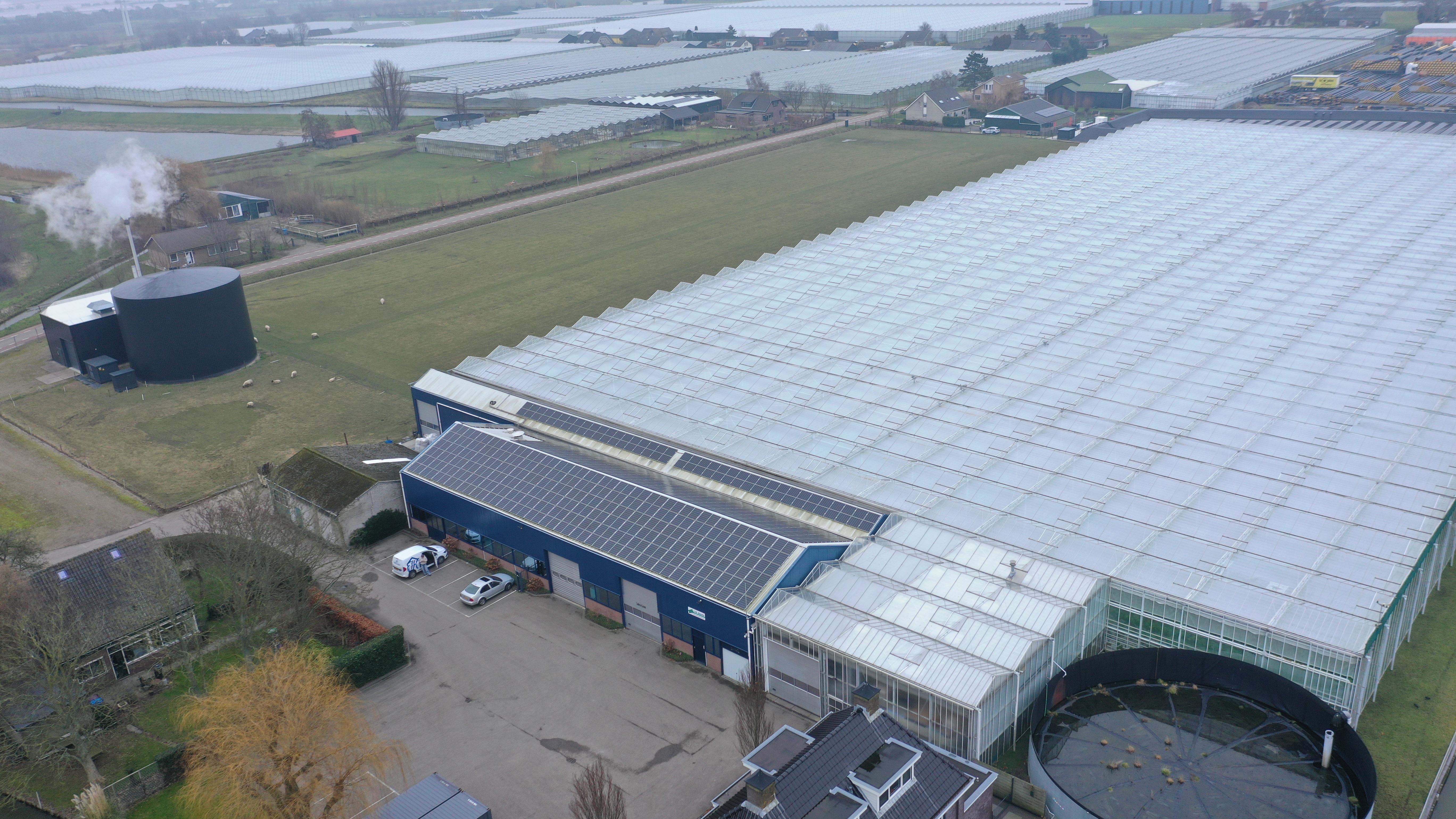 Business space 443 m²