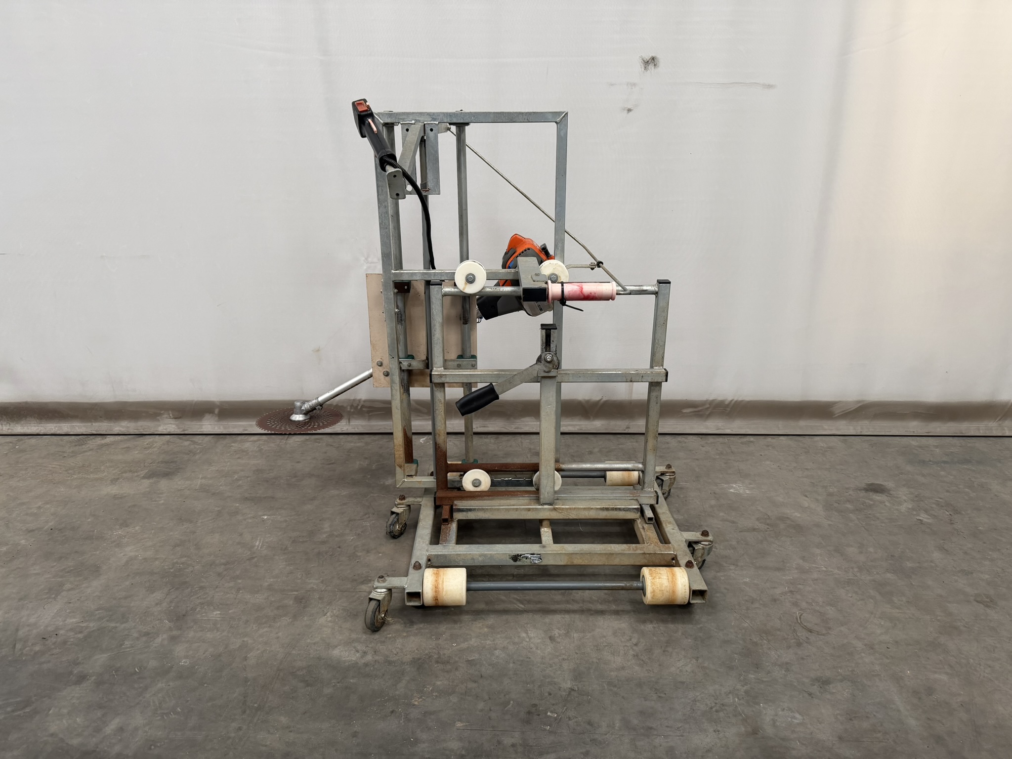 pipe rail log saw