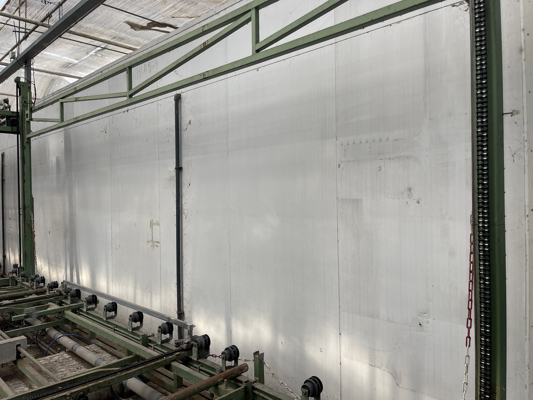 Cold room 774 m³ / 245 m²