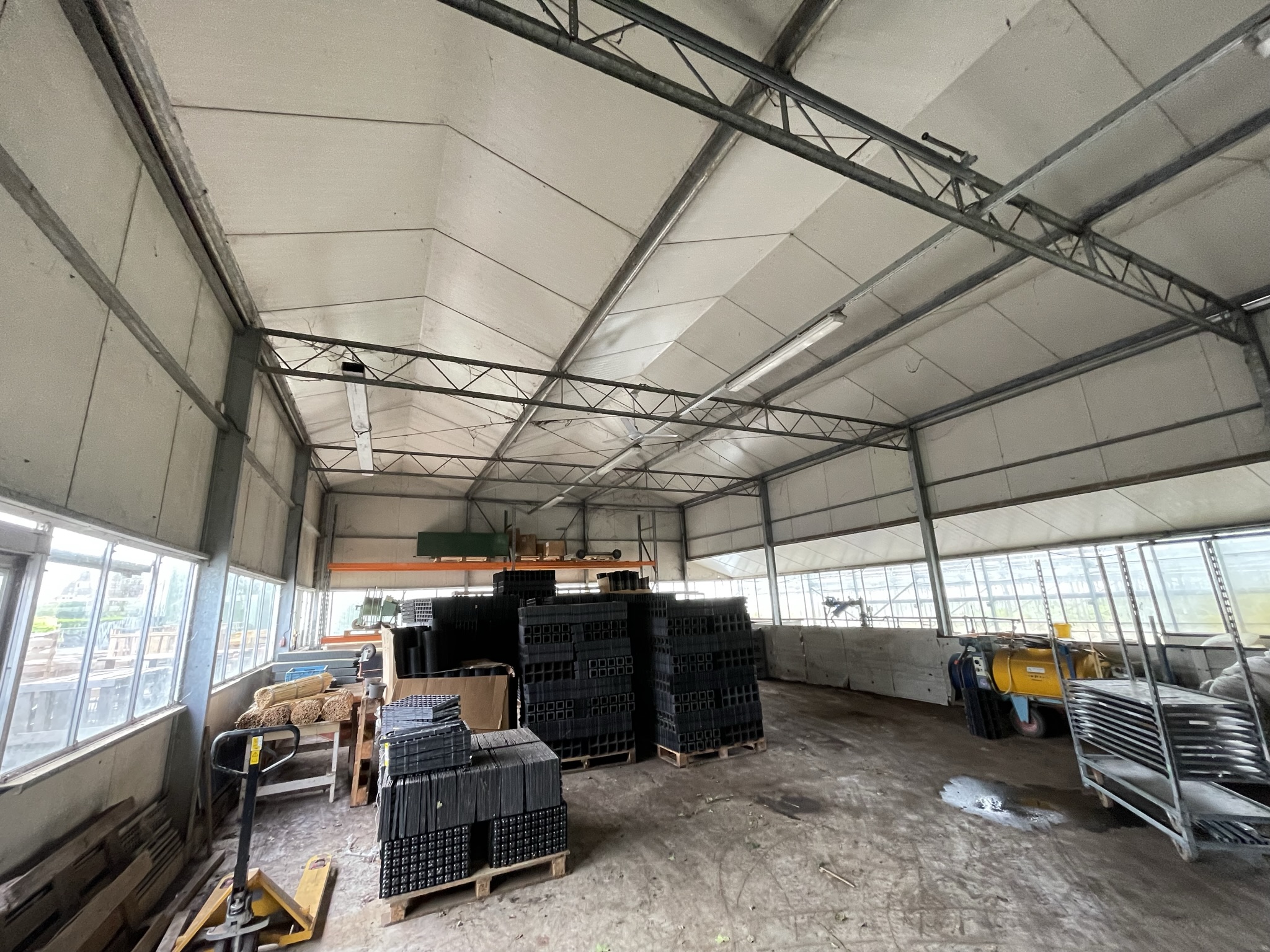 Business space 346 m²