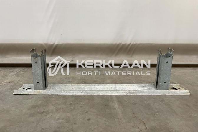 Pipe rail supports clamped 150 mm