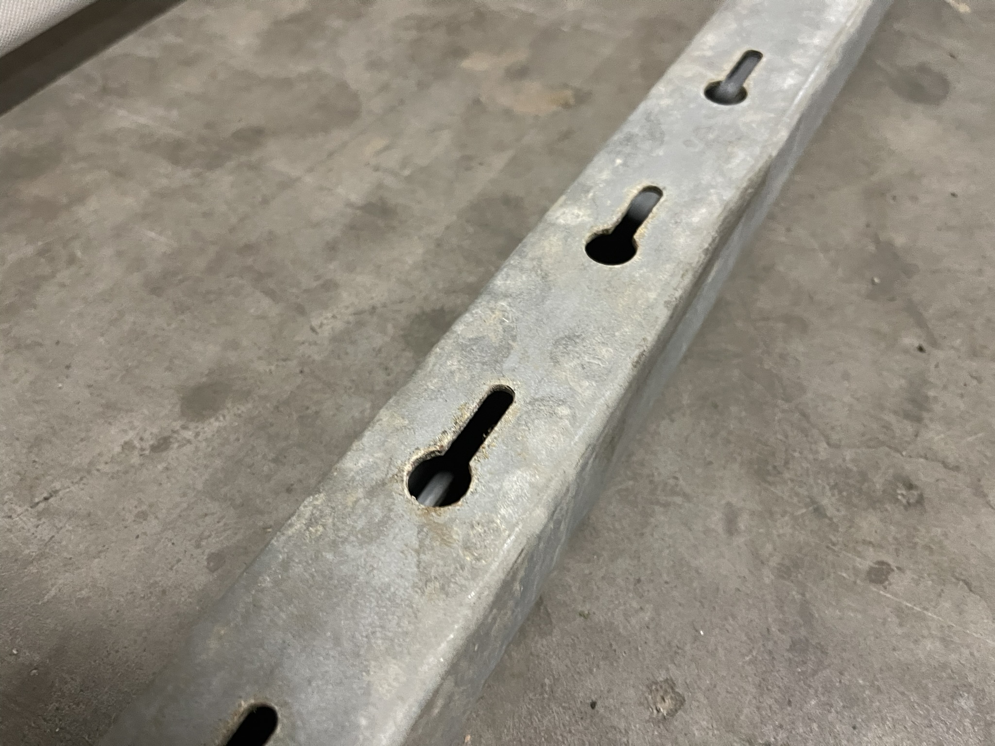 Mounting rails C-profile 40x40 mm