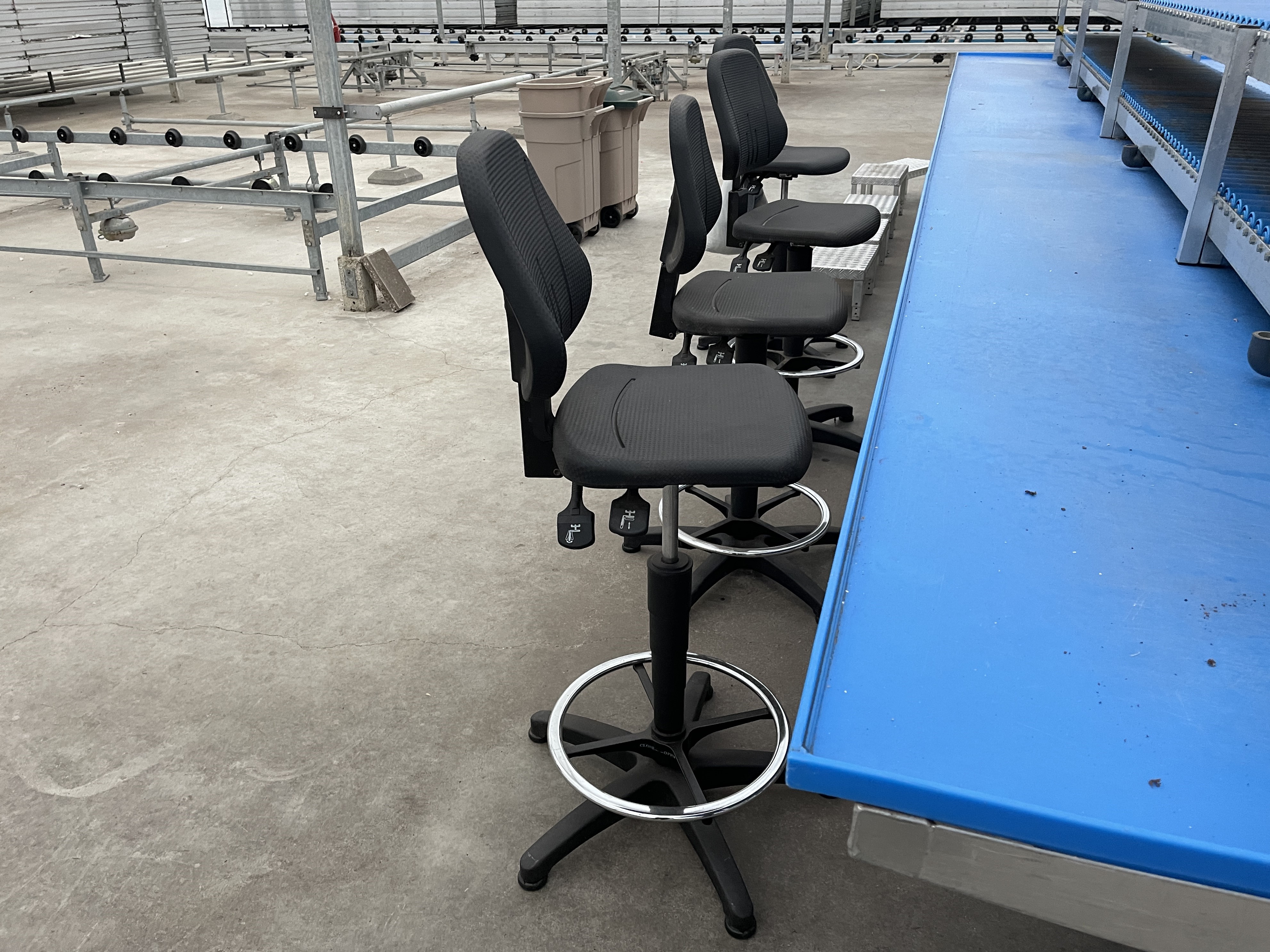 Aluminum processing table