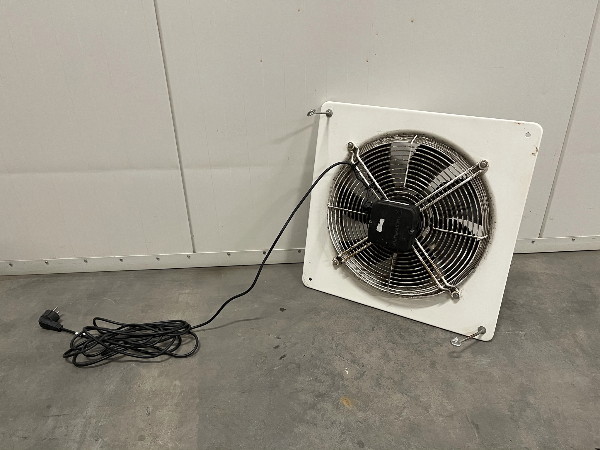 Verti-Fan Ventilators