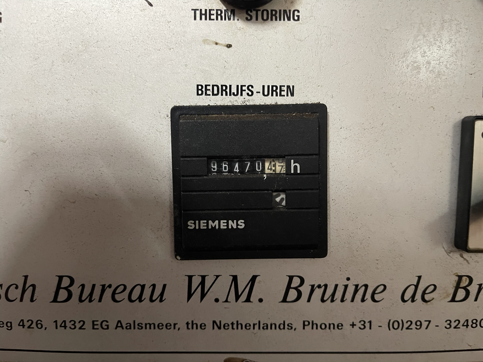 Bruine de bruin omgekeerde osmose installatie