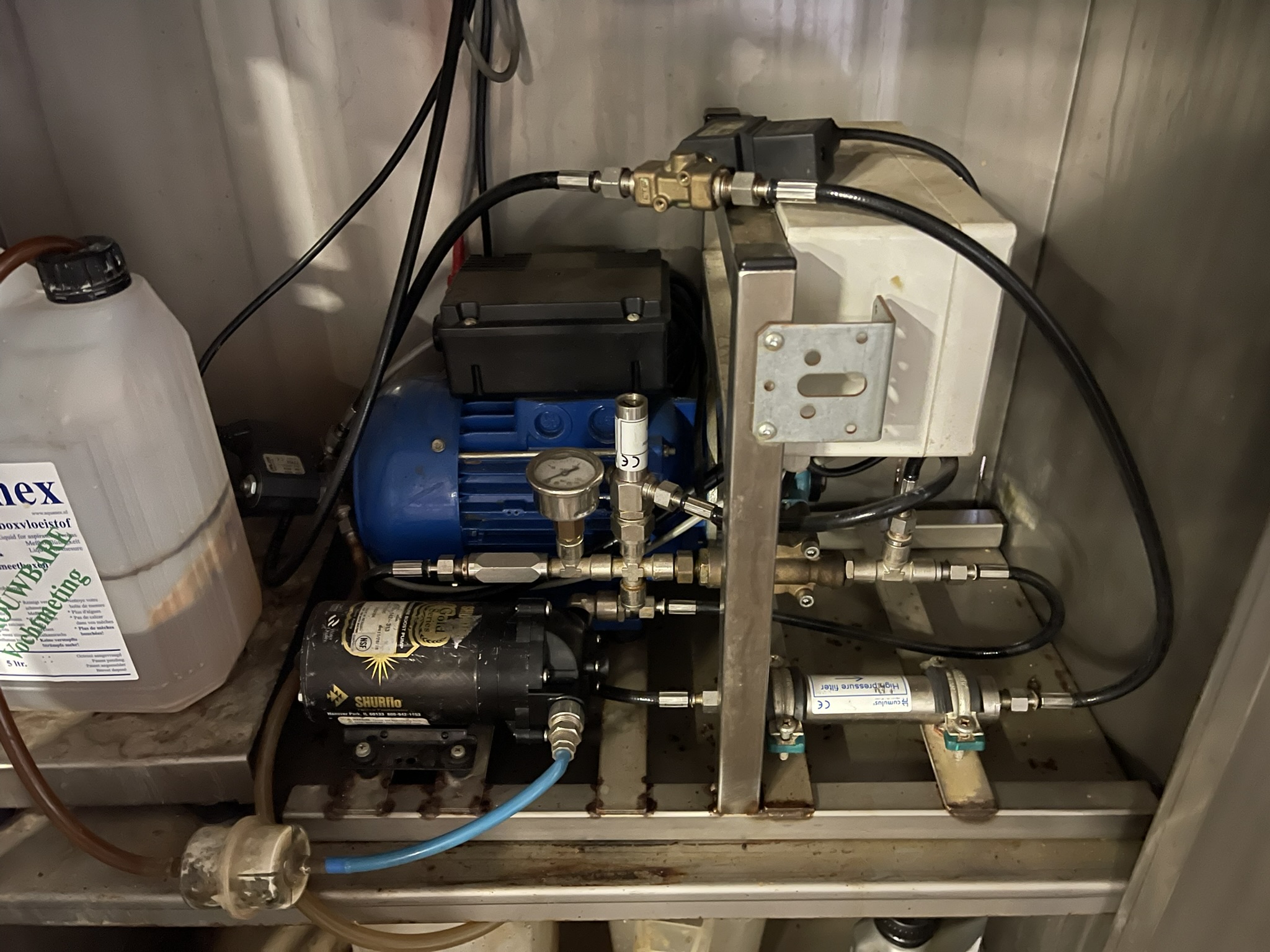 Buisman disinfection sprayer for aluminum mobile containers