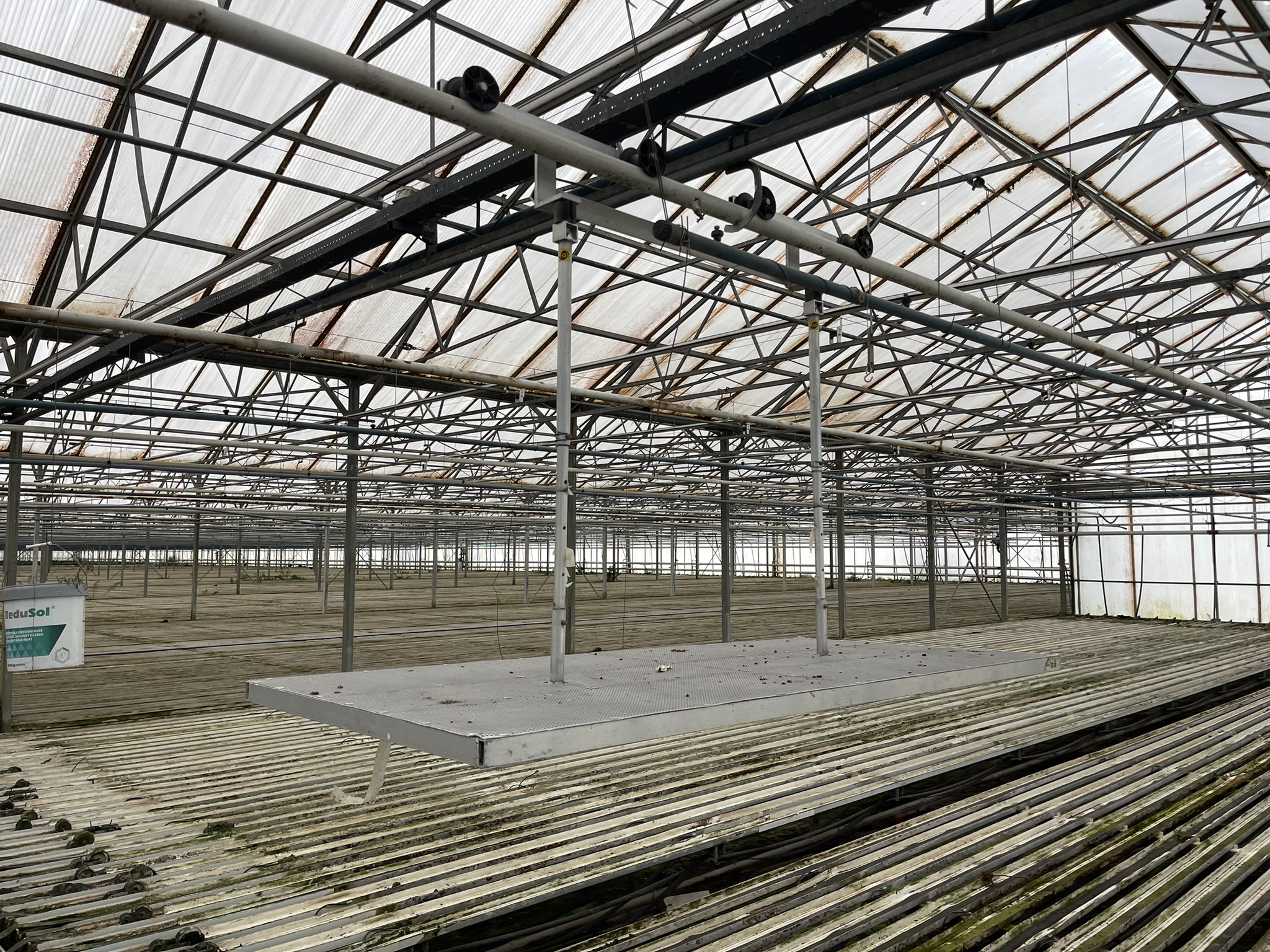 Over crop hanging trolleys 1900x900 mm