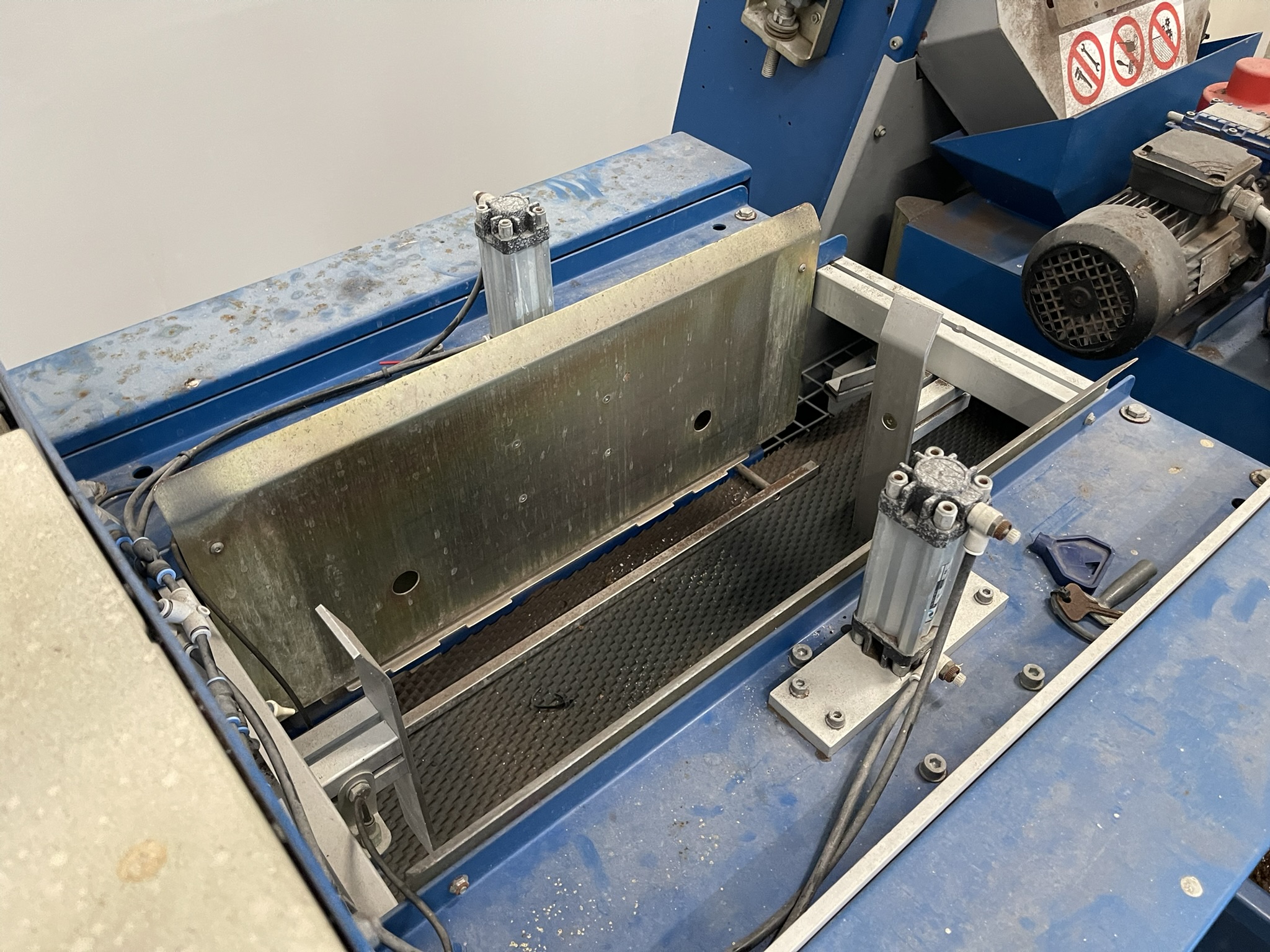 Visser trayvuller incl. aanvoerband