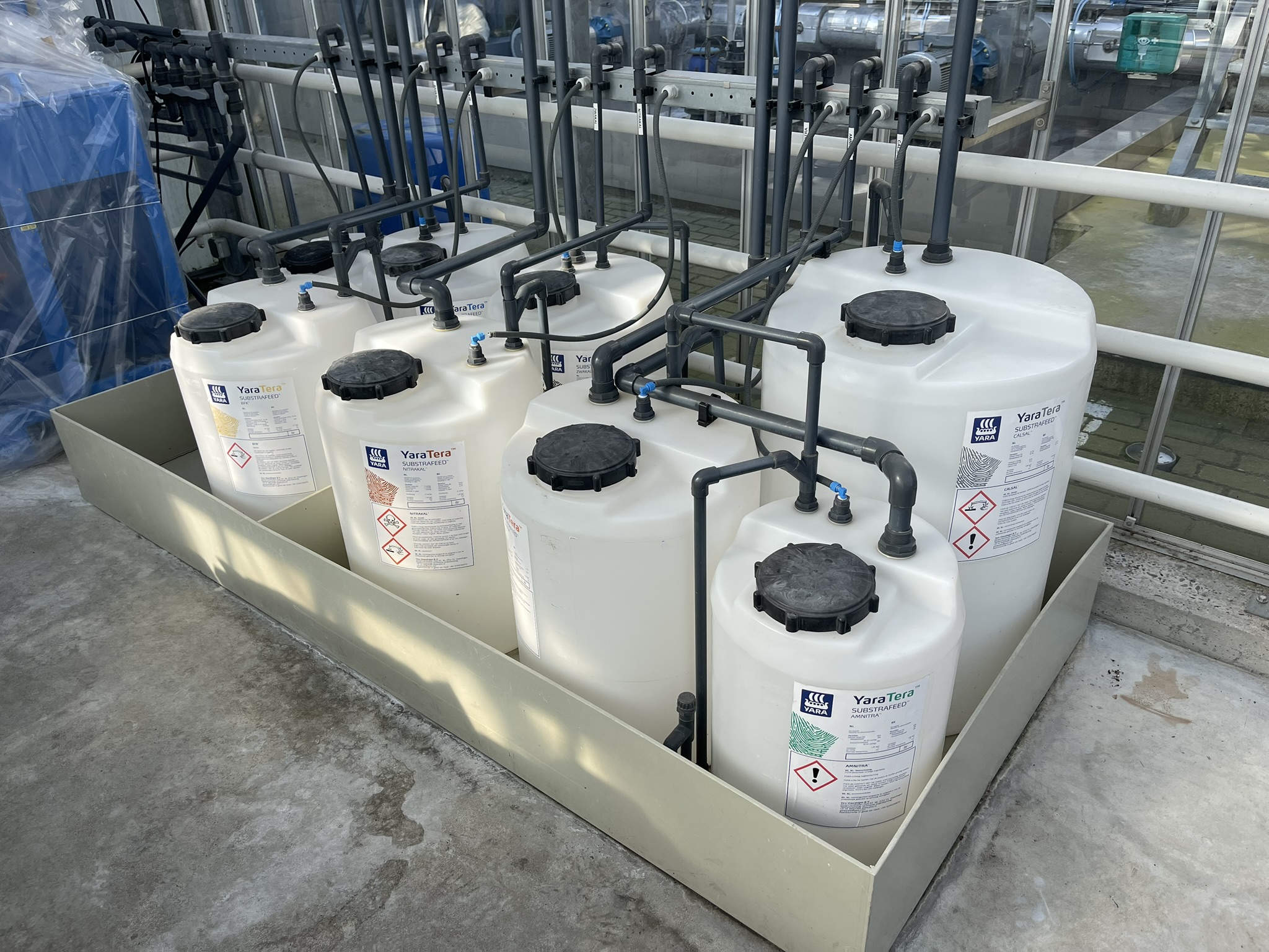 Complete turnkey test greenhouse 240 m²