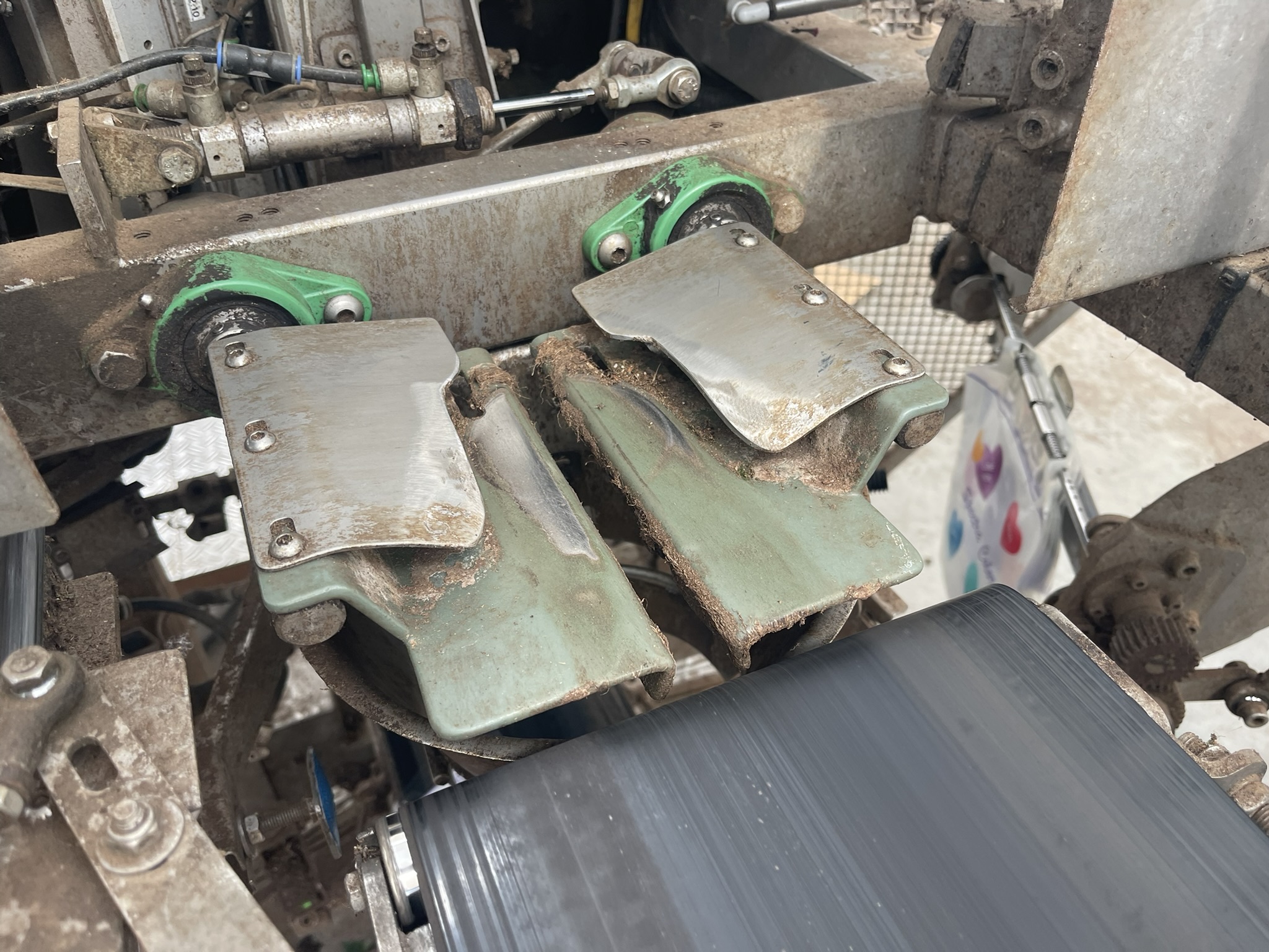 Createch cover machine