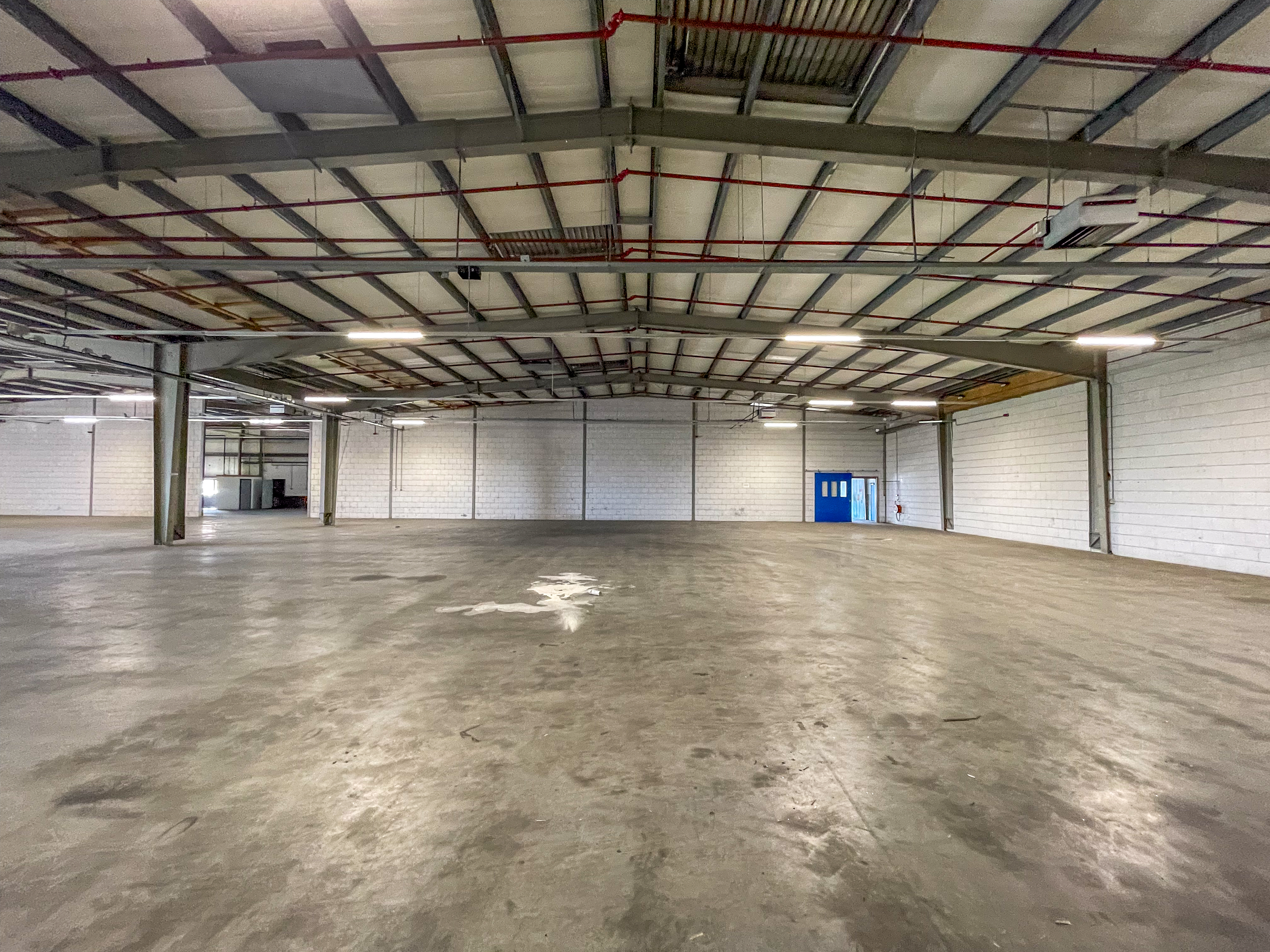 Business space 3.159 m²