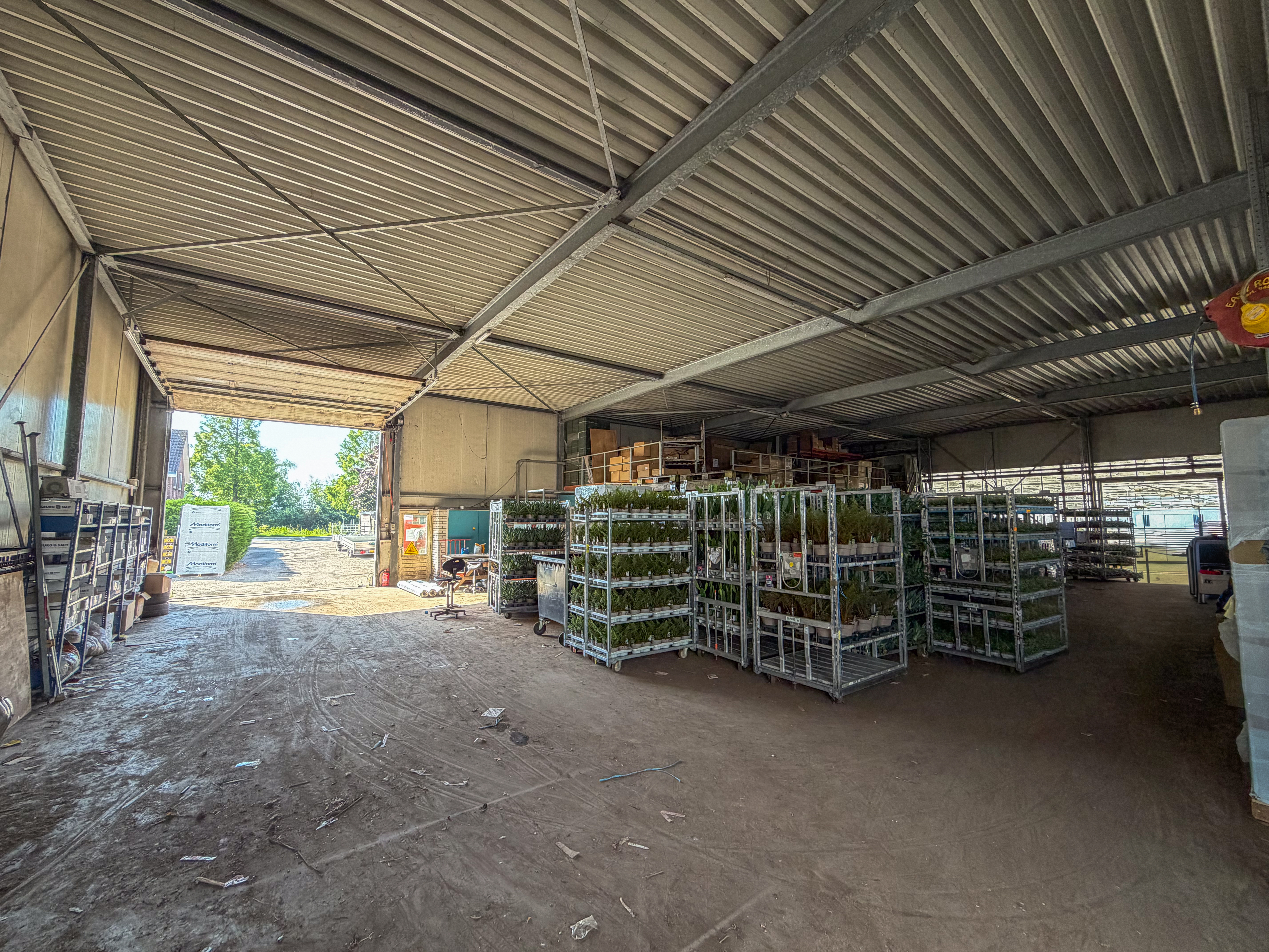 Business space 398 m²