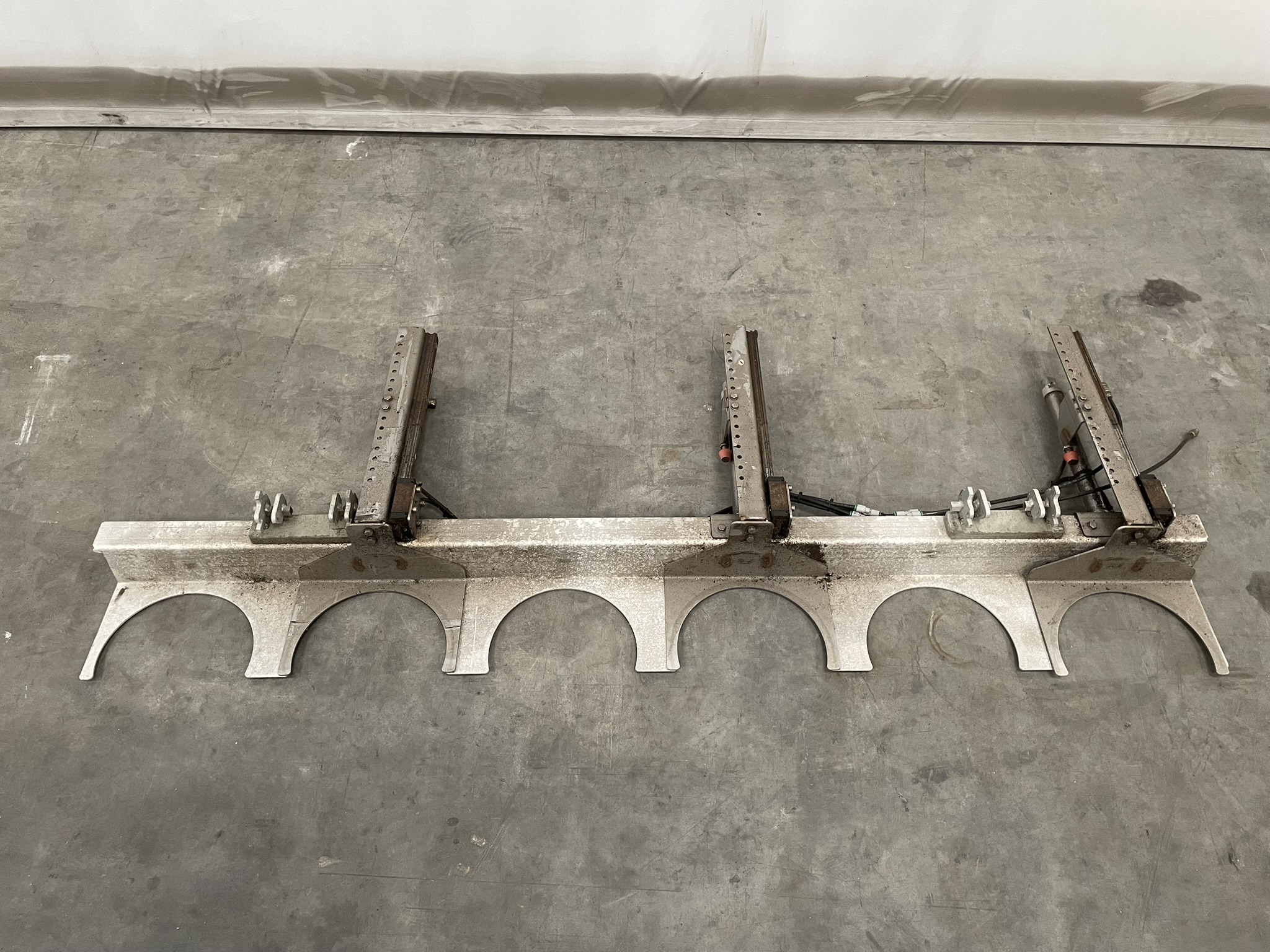 Javo Swing drop-down robots