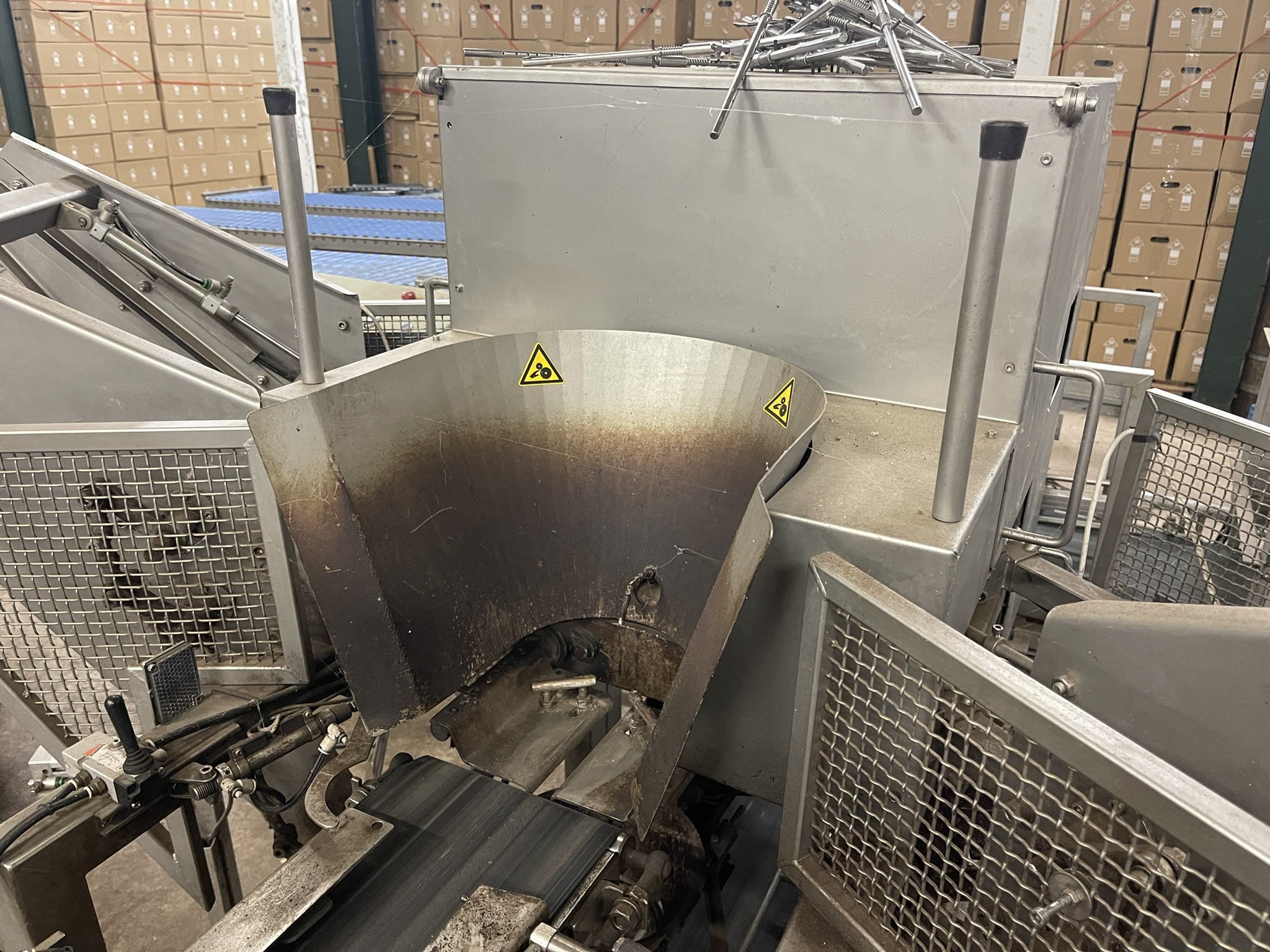 Createch cover machine