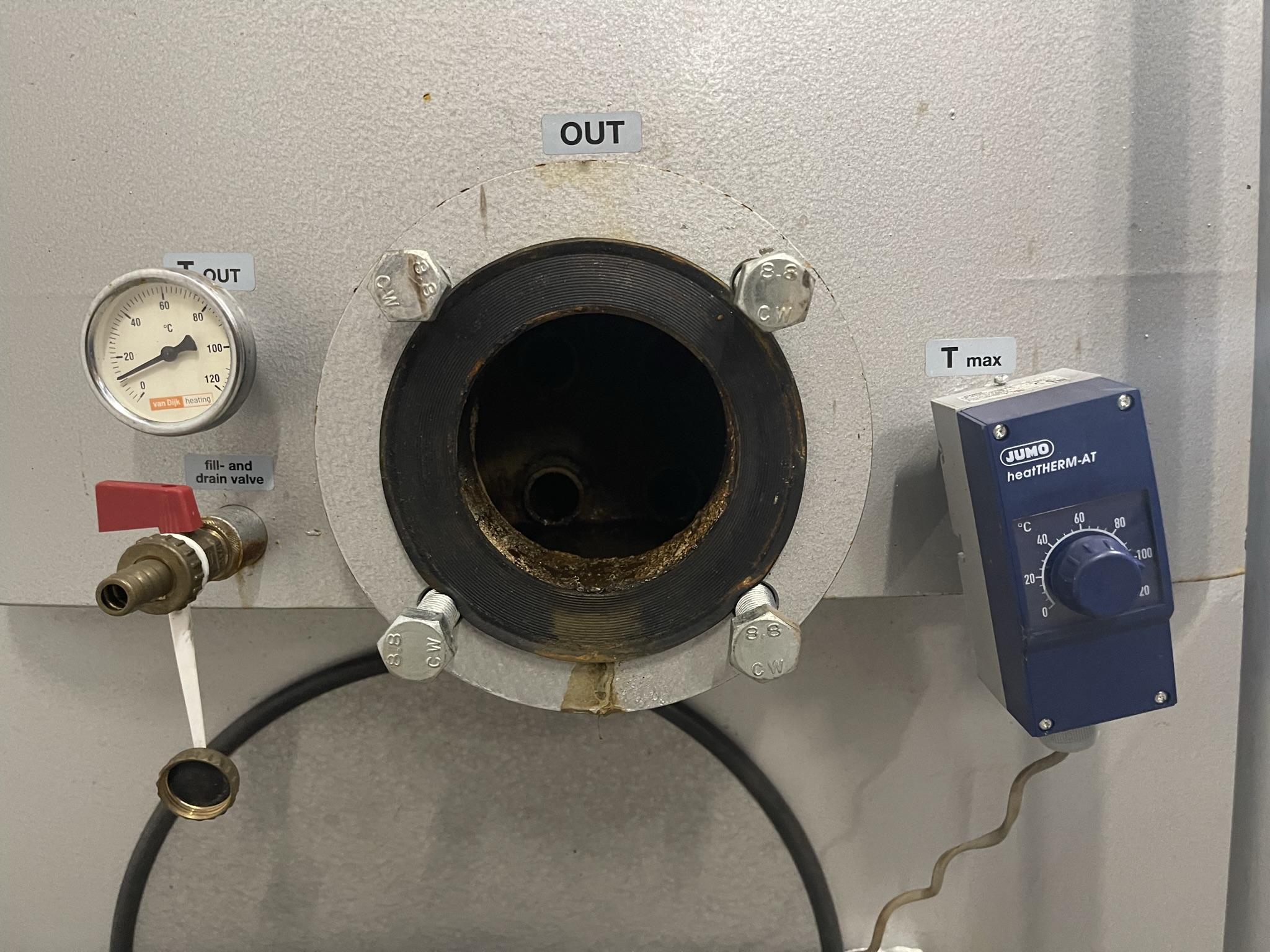 Flue gas condenser Van Dijk Heating