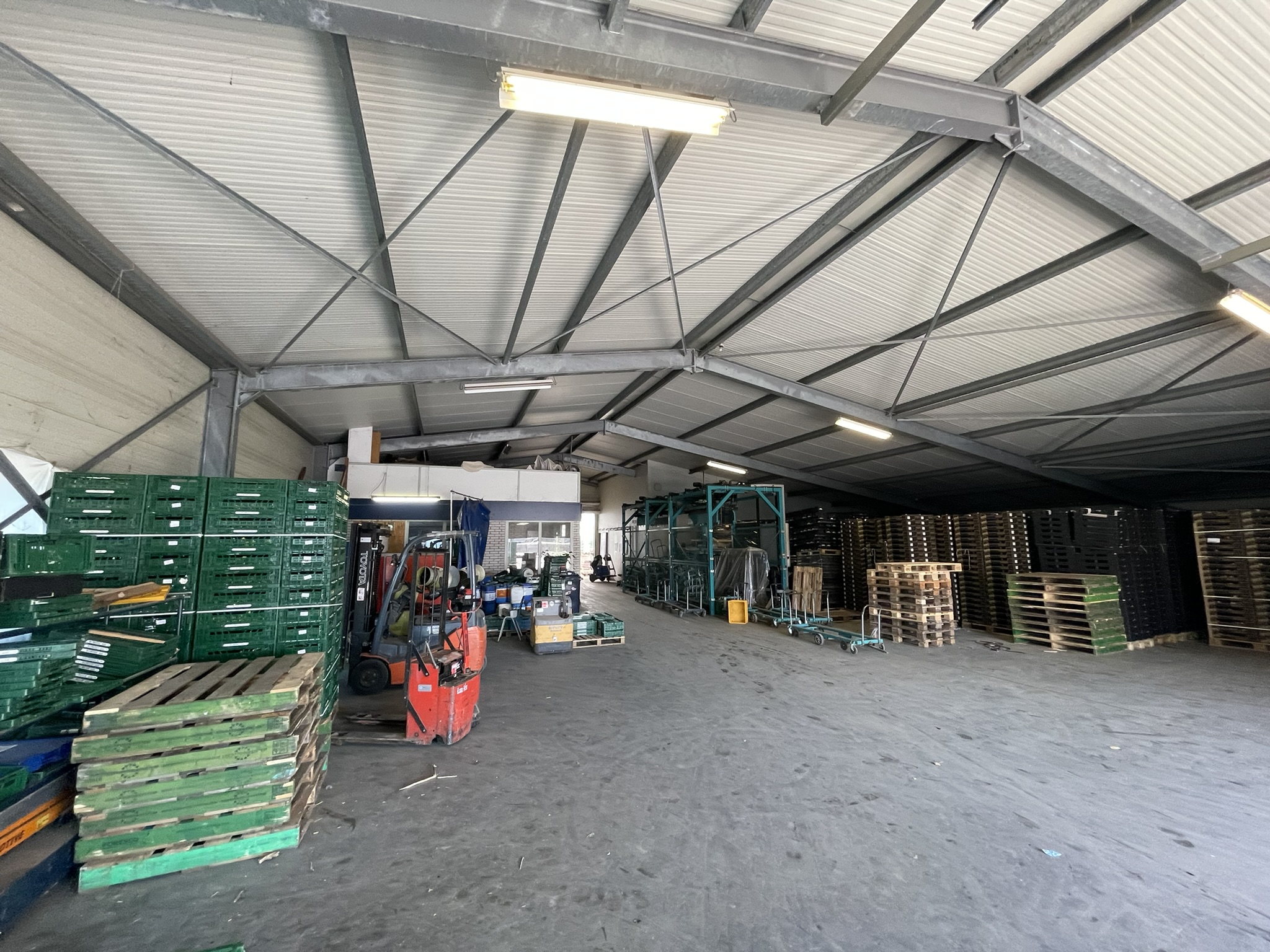 Bedrijfsruimte 716 m²