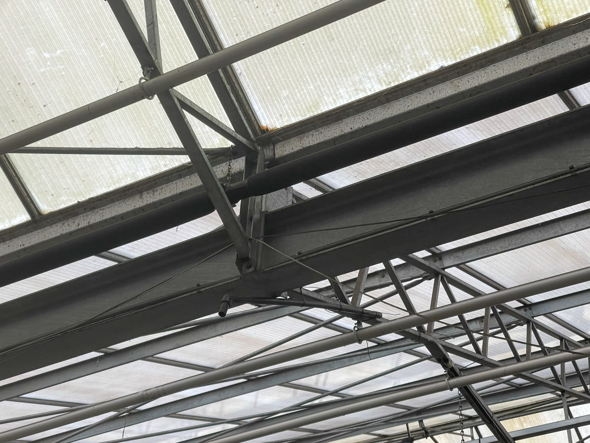 Breedkap kas 16.00 m 8.640 m²