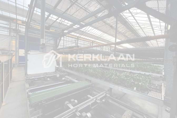 Automatic container transporter