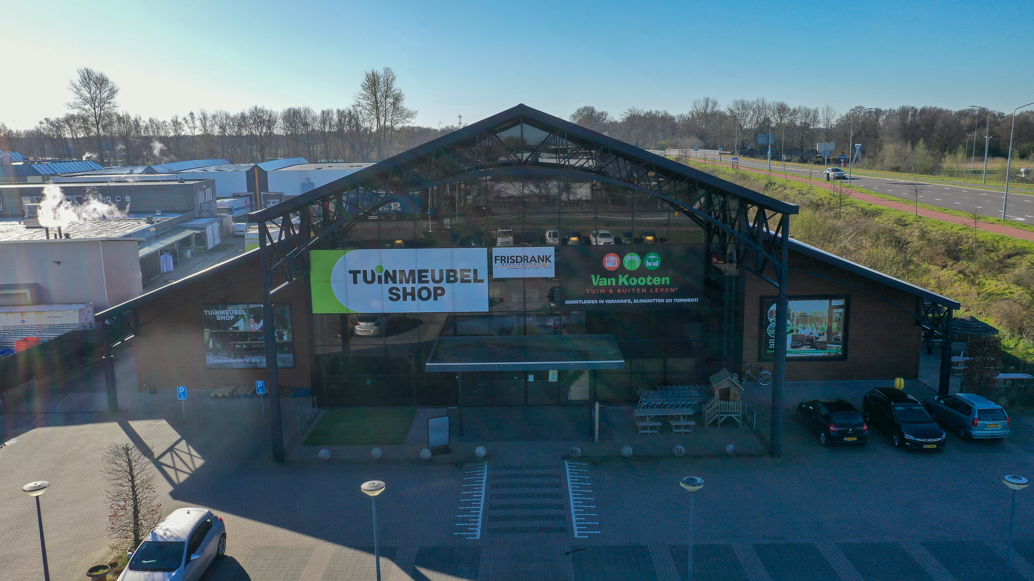 Tuincentrum 3.811 m²