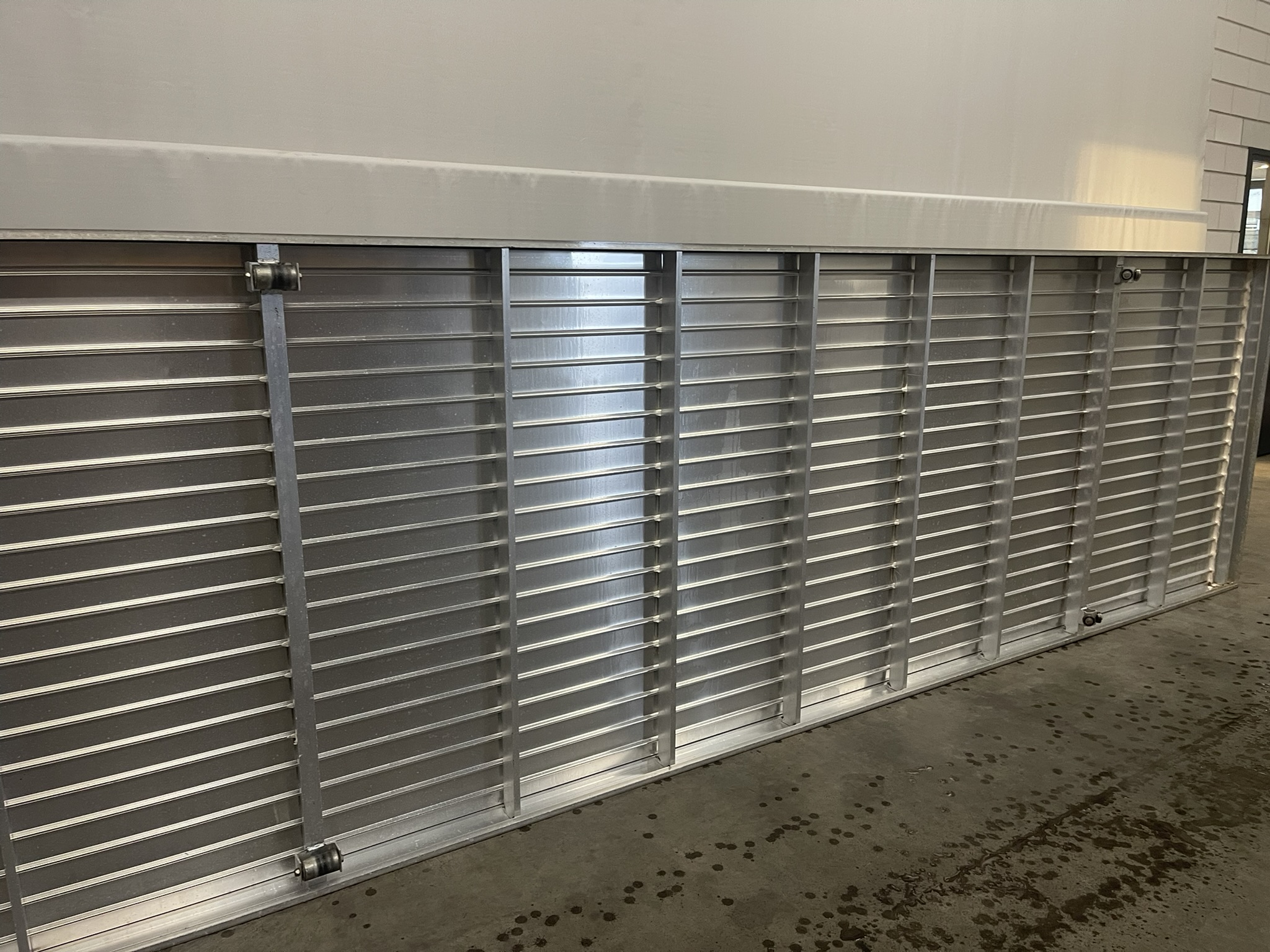 Aluminium rolcontainers met aluminium eb- en vloedbodem