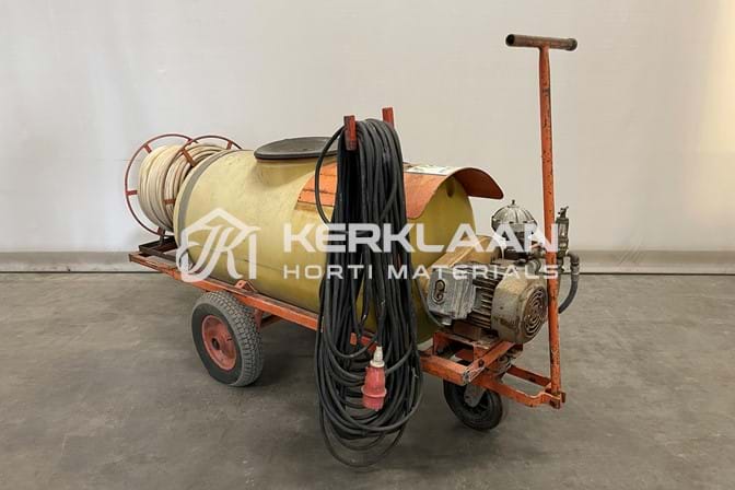 Spuitkar incl. slanghaspel