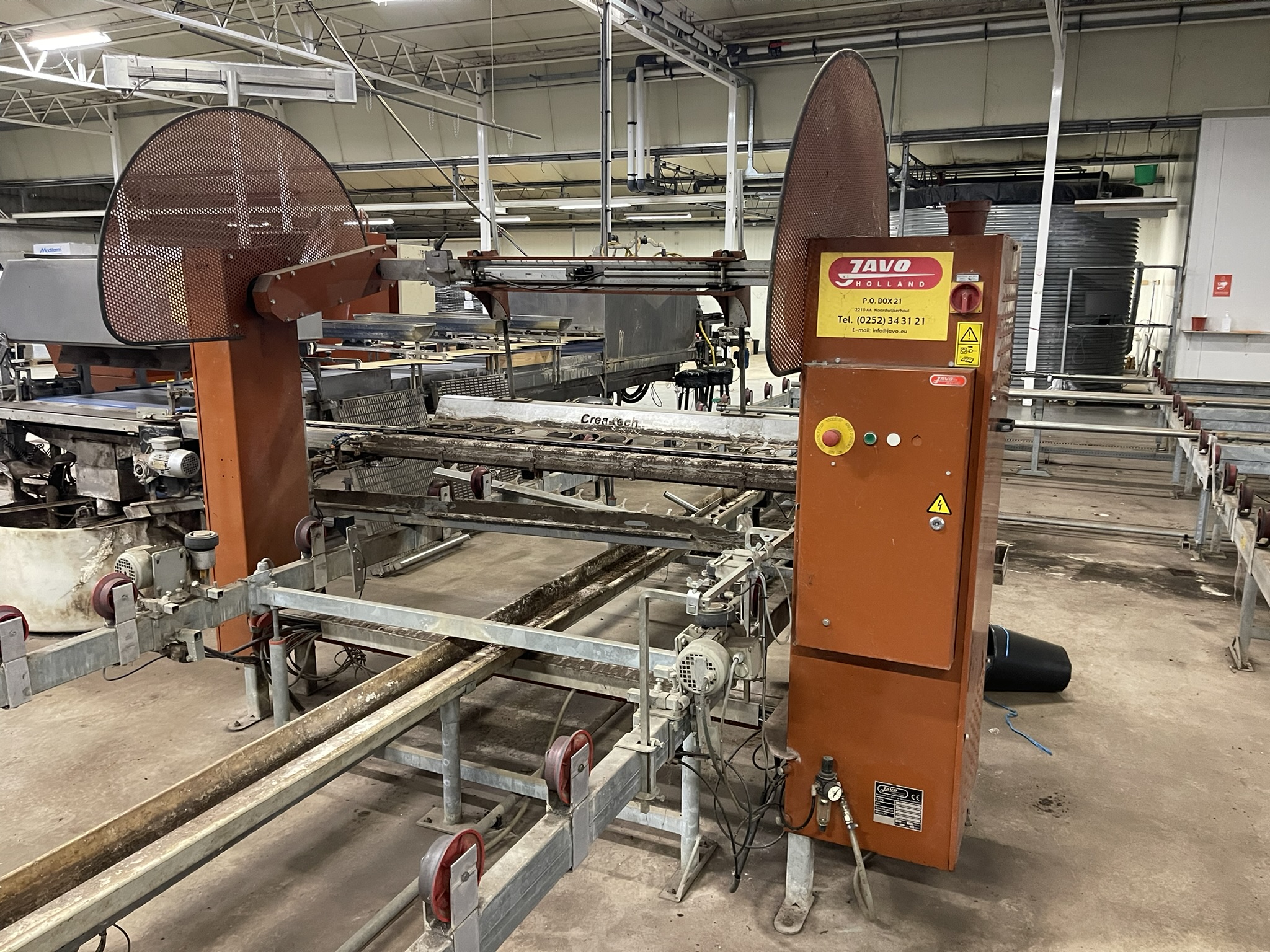 Javo Swing drop-down robots