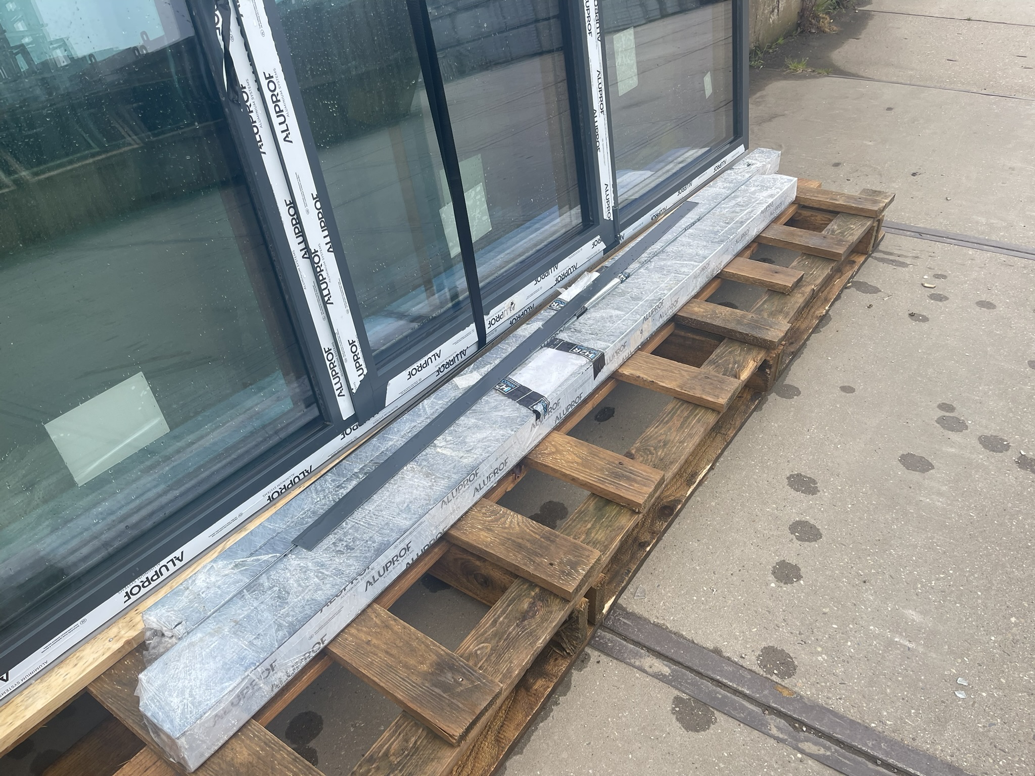 New aluminum frames 3000x1600 mm