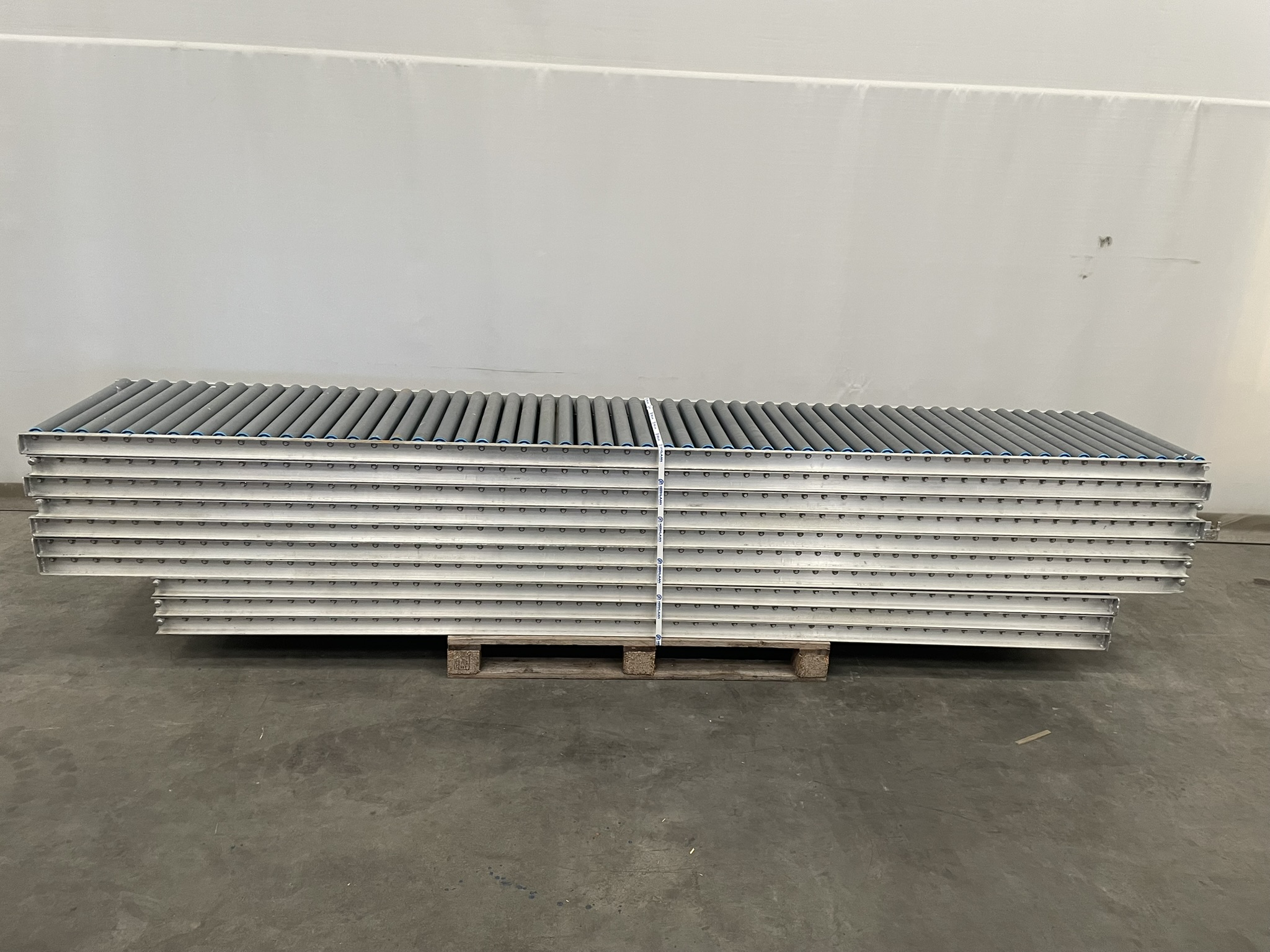 Roller conveyor belts 650 mm