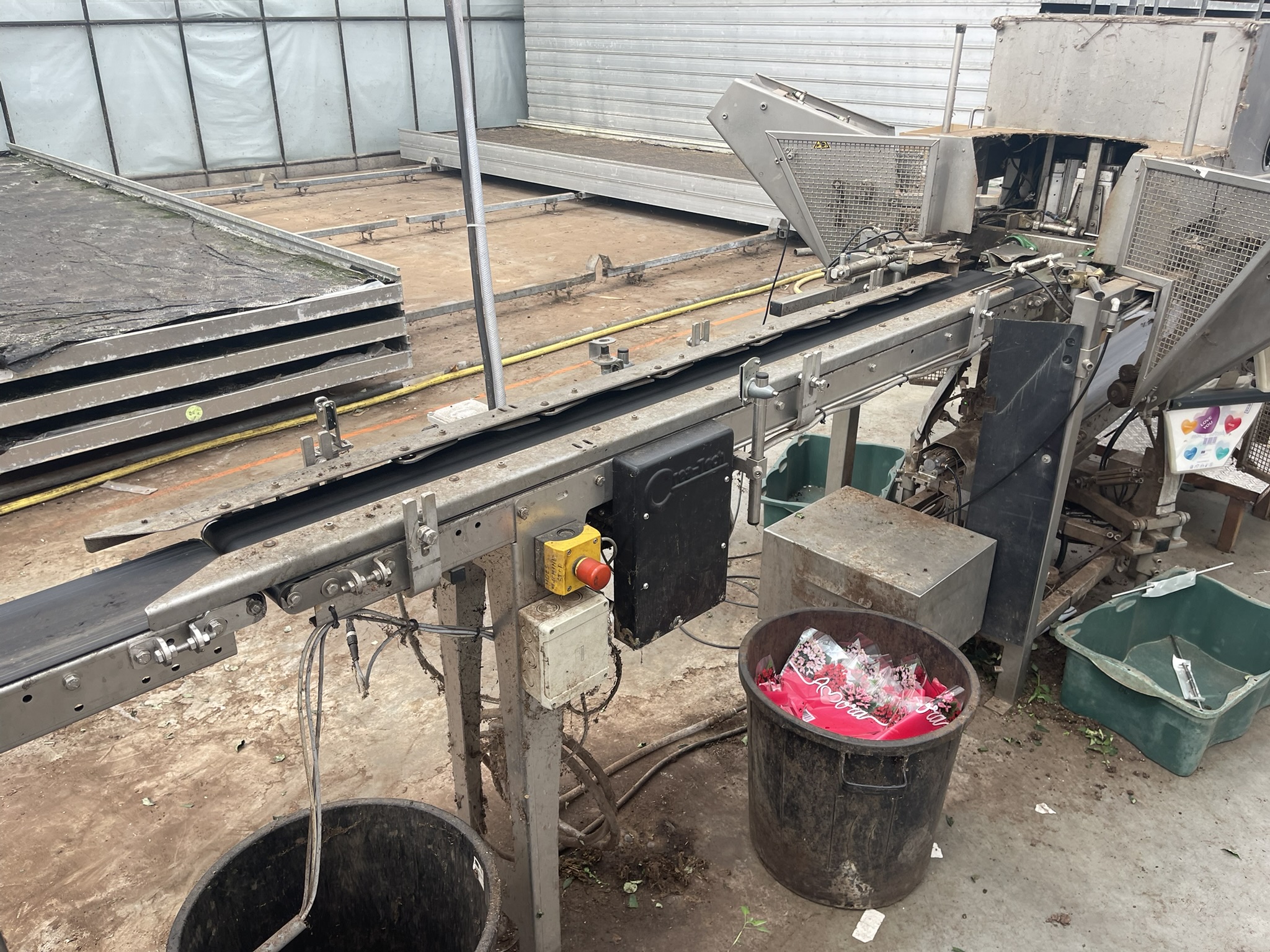 Createch cover machine