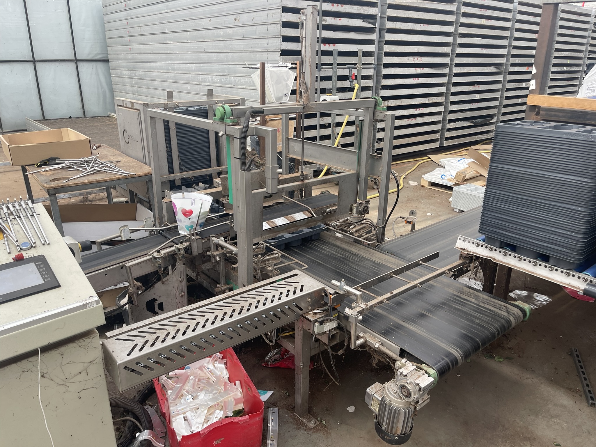 Createch cover machine