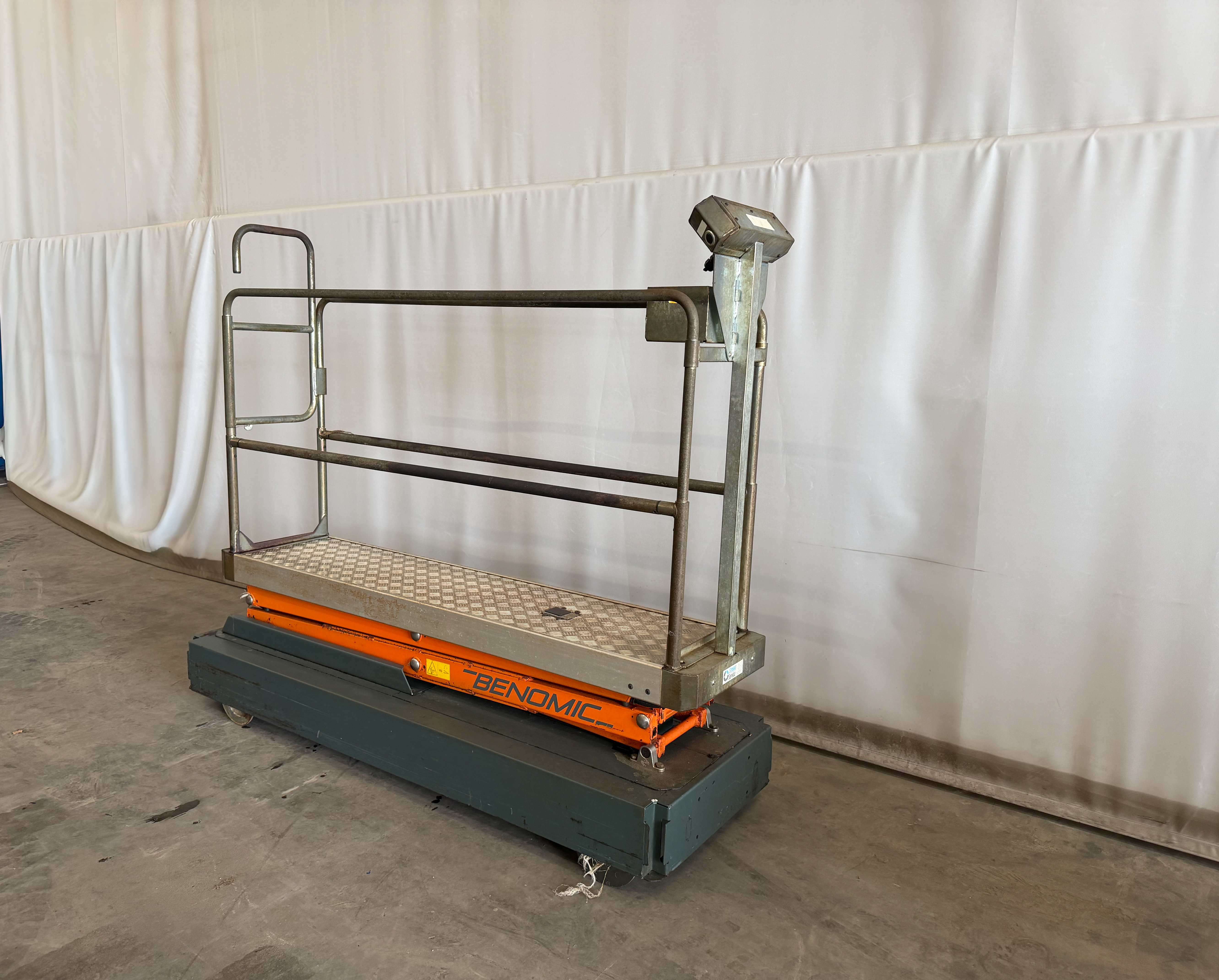 Berg buisrail hoogwerker