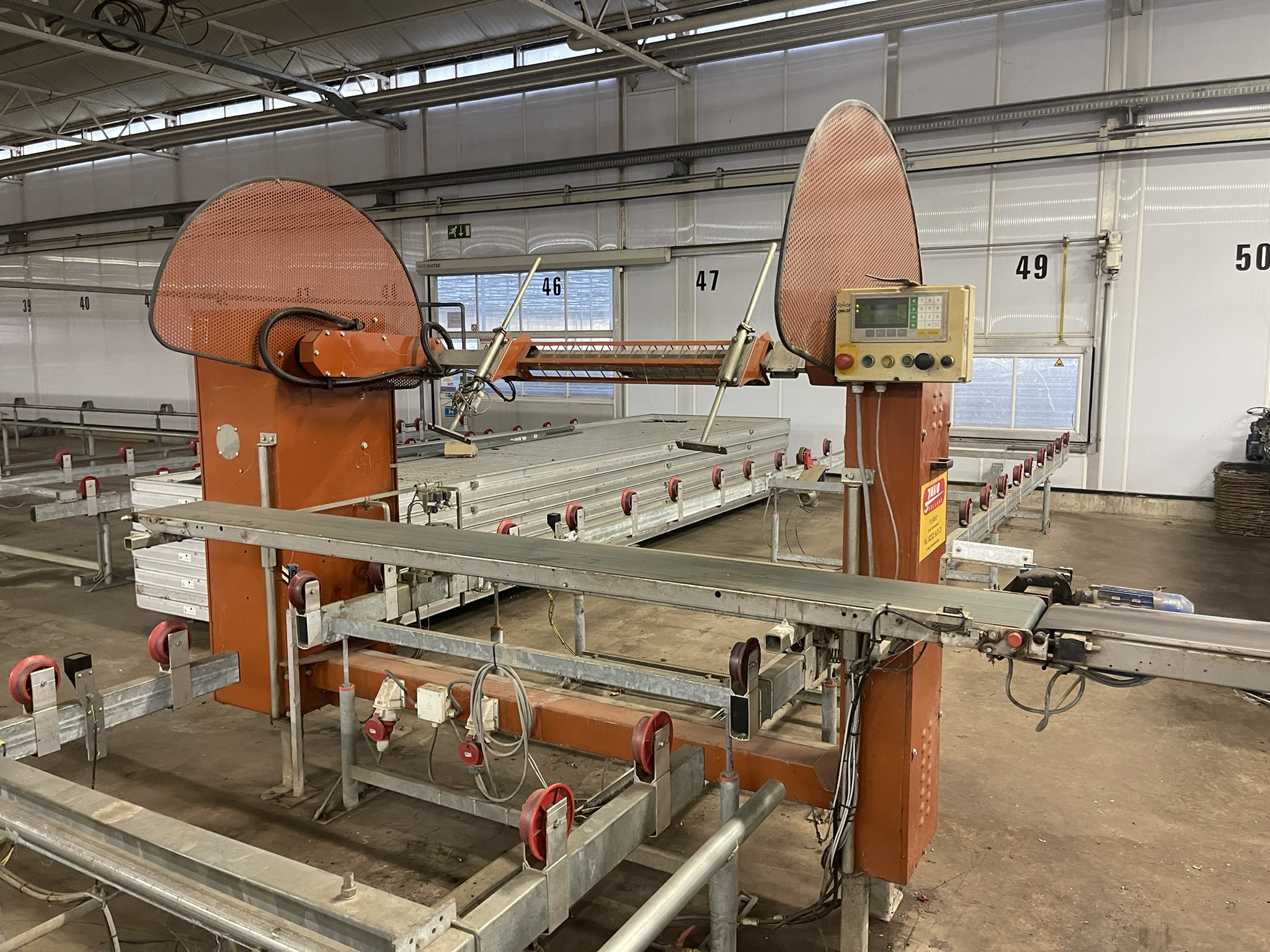 Javo Swing drop-down robots