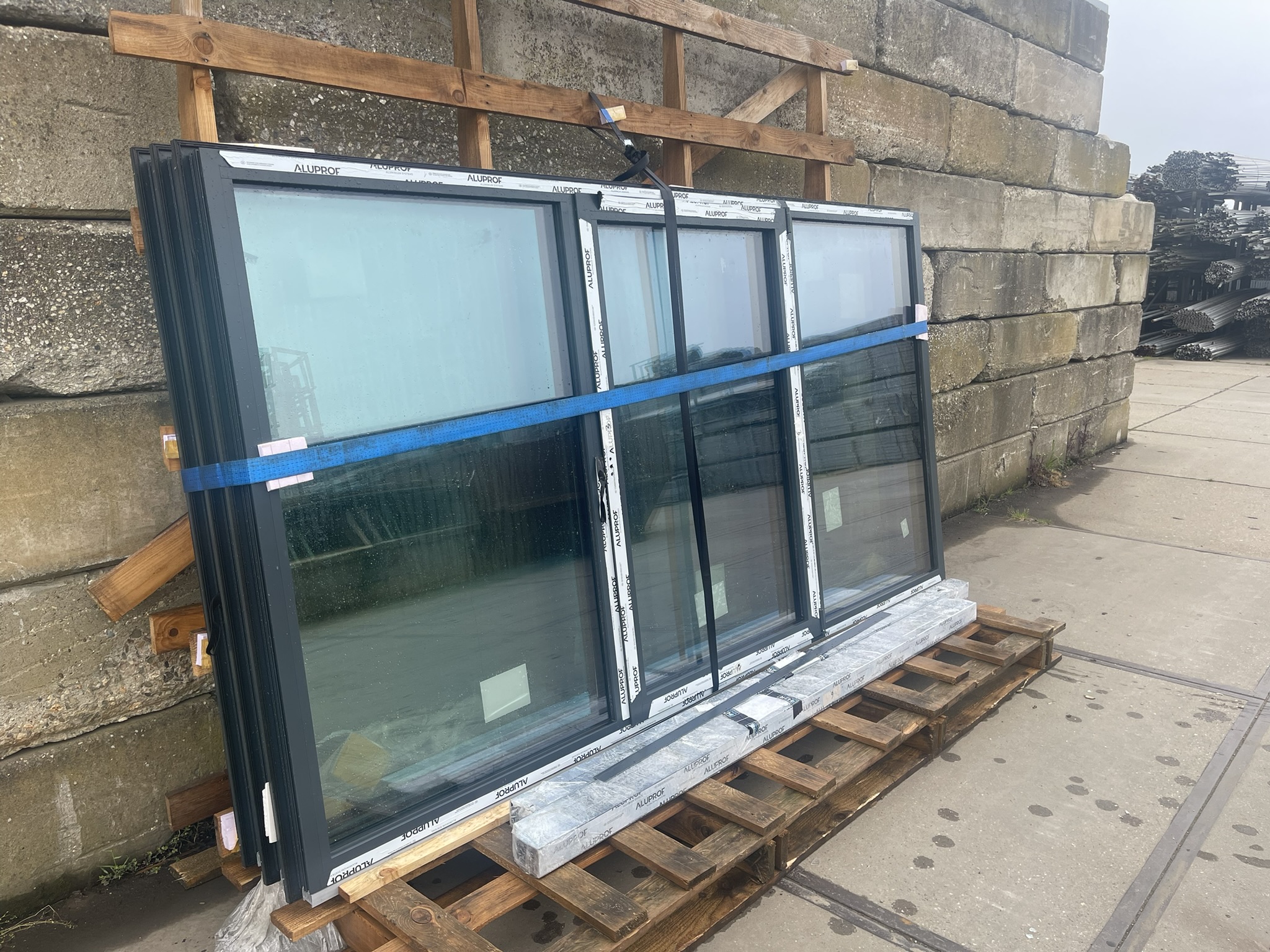 New aluminum frames 3000x1600 mm