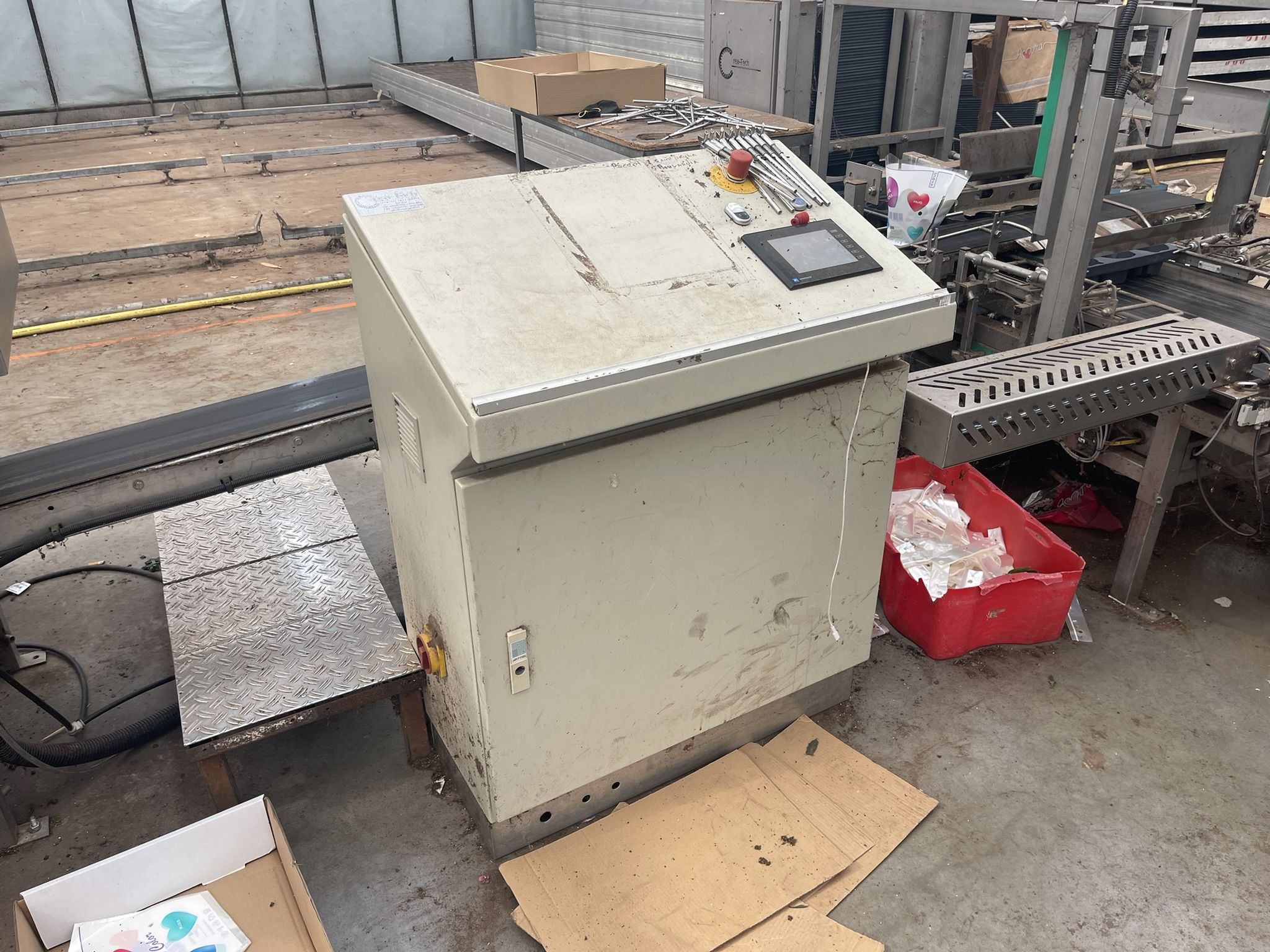 Createch cover machine