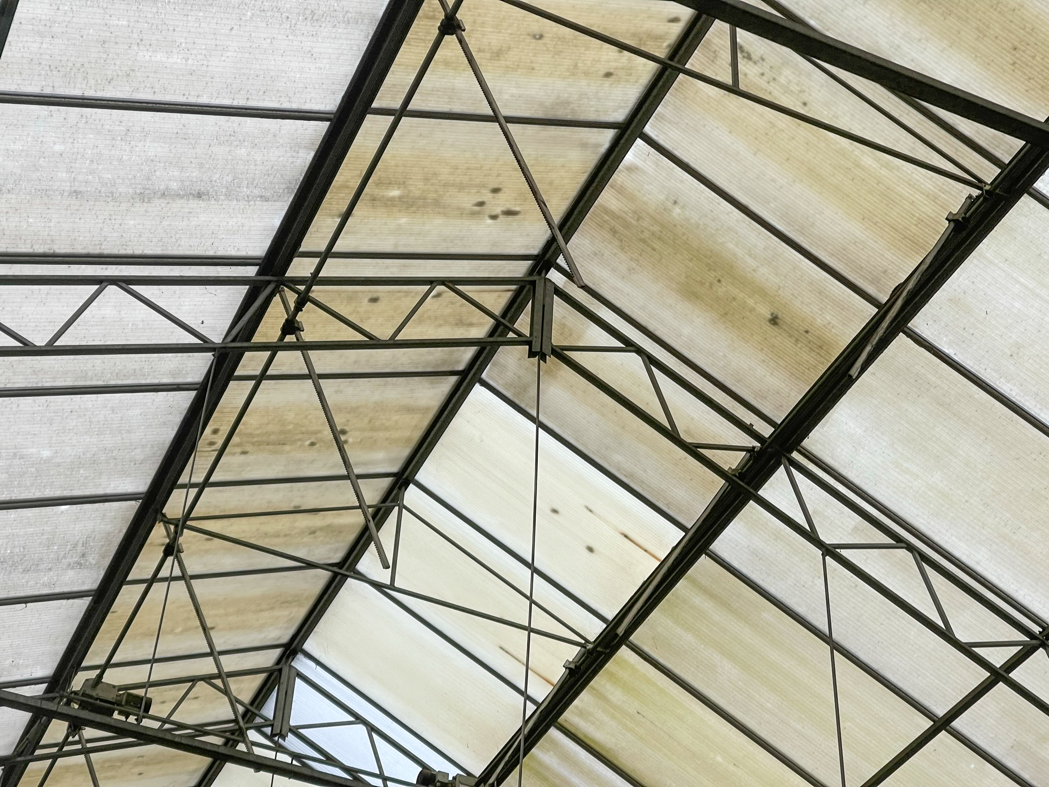 Breedkap kas 16.00 m 8.640 m²