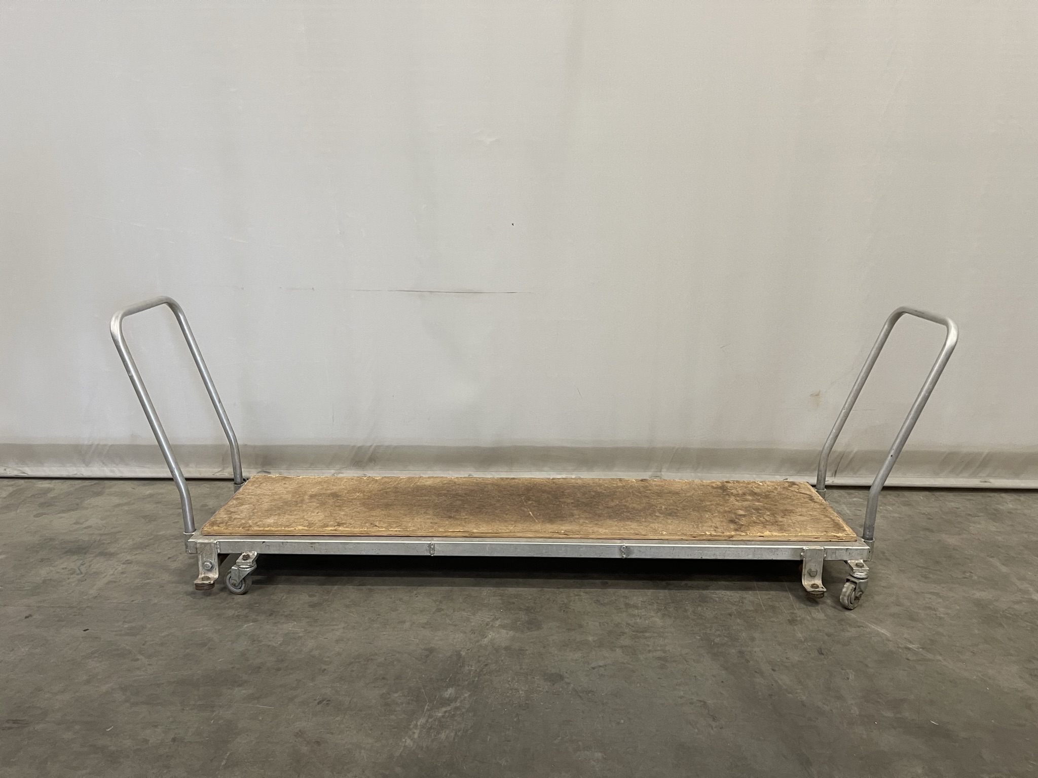 Buisrail oogstwagens