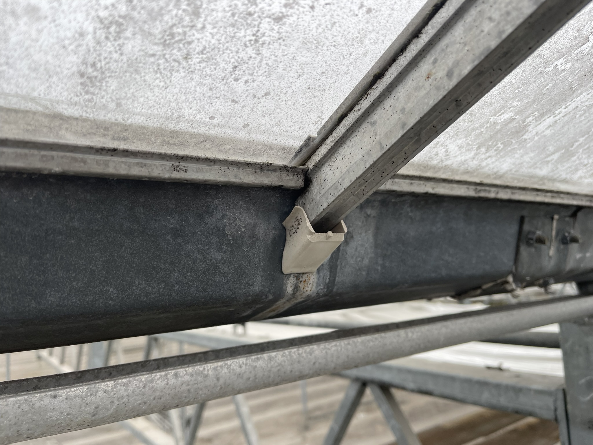 Venlo kas 12,80 m 3.008 m²