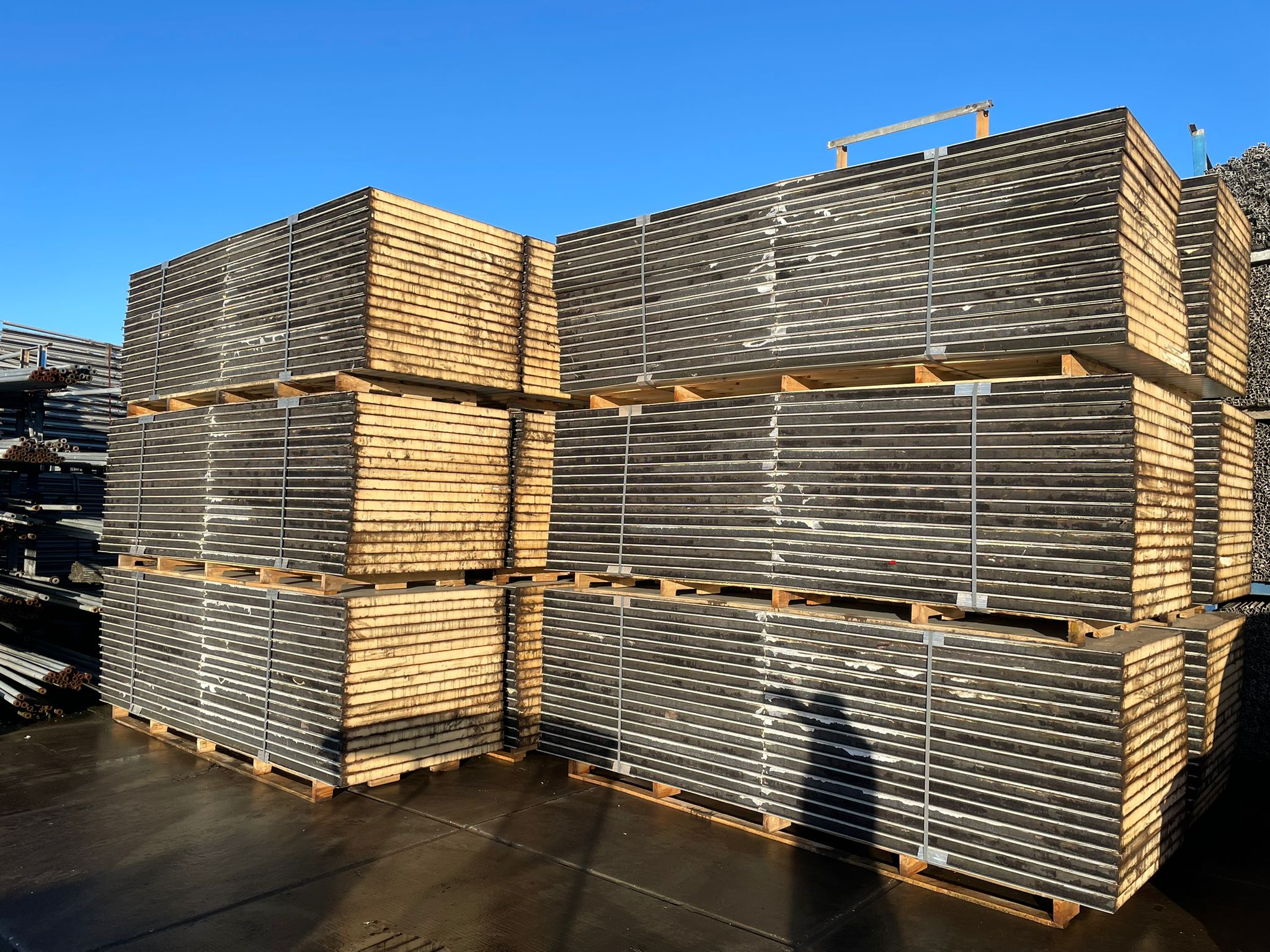 Sandwich knikdeksysteem 940 m²