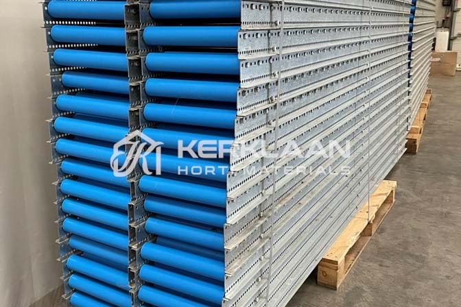 Roller conveyor belts