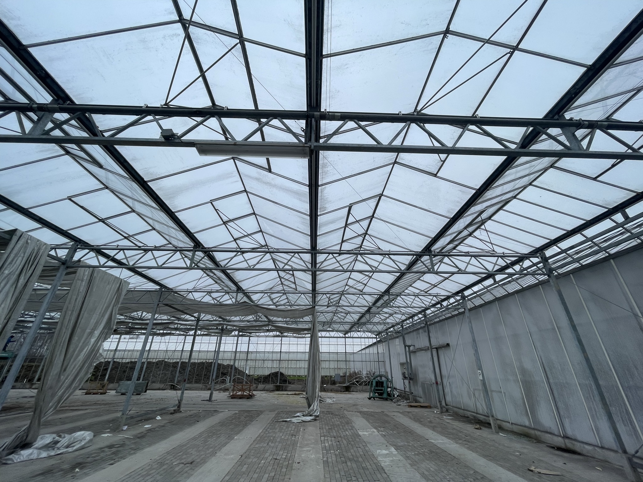 Venlo kas 12,80 m 3.008 m²