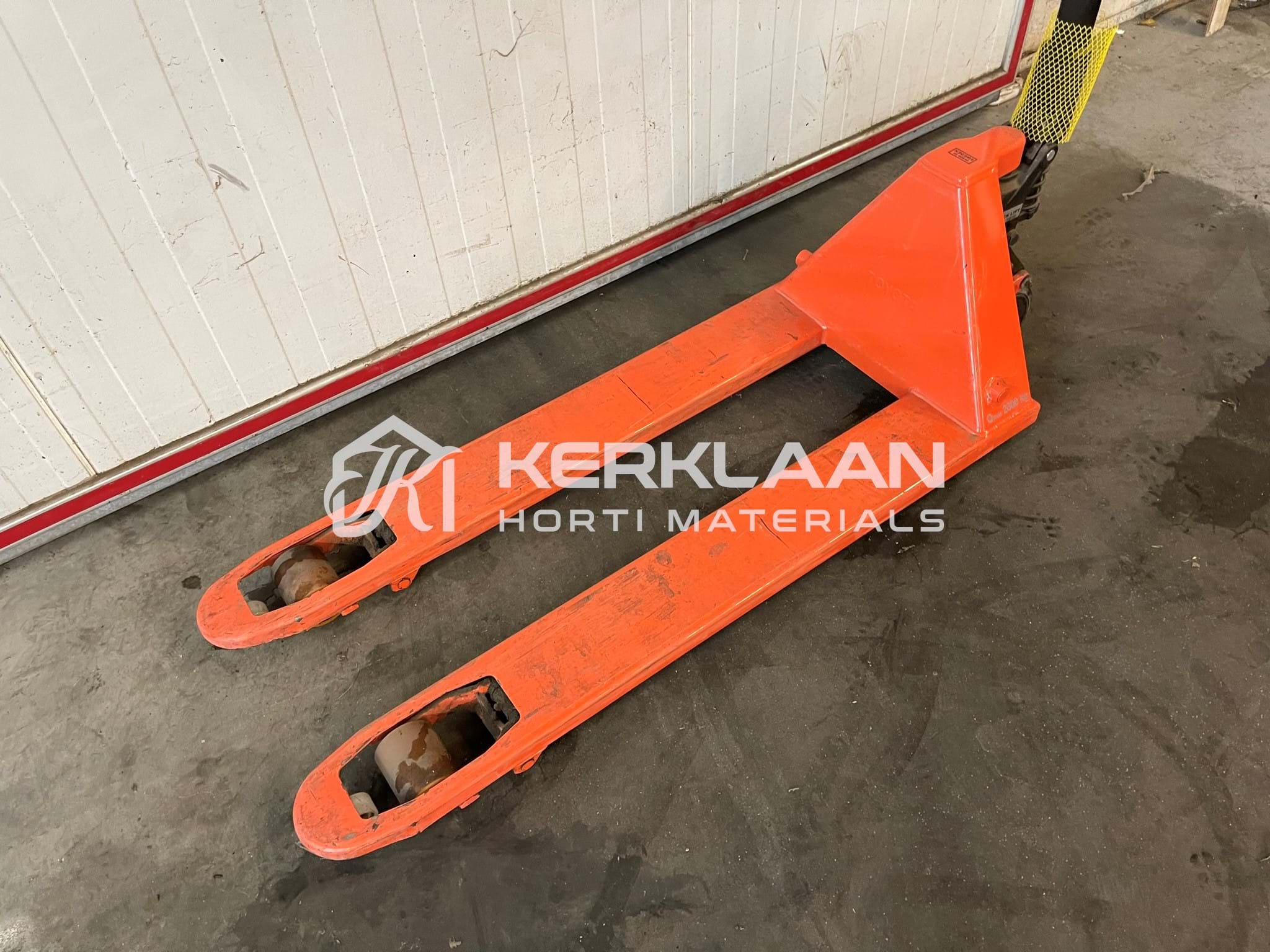 BT hand pallet truck Kerklaan Horti Materials