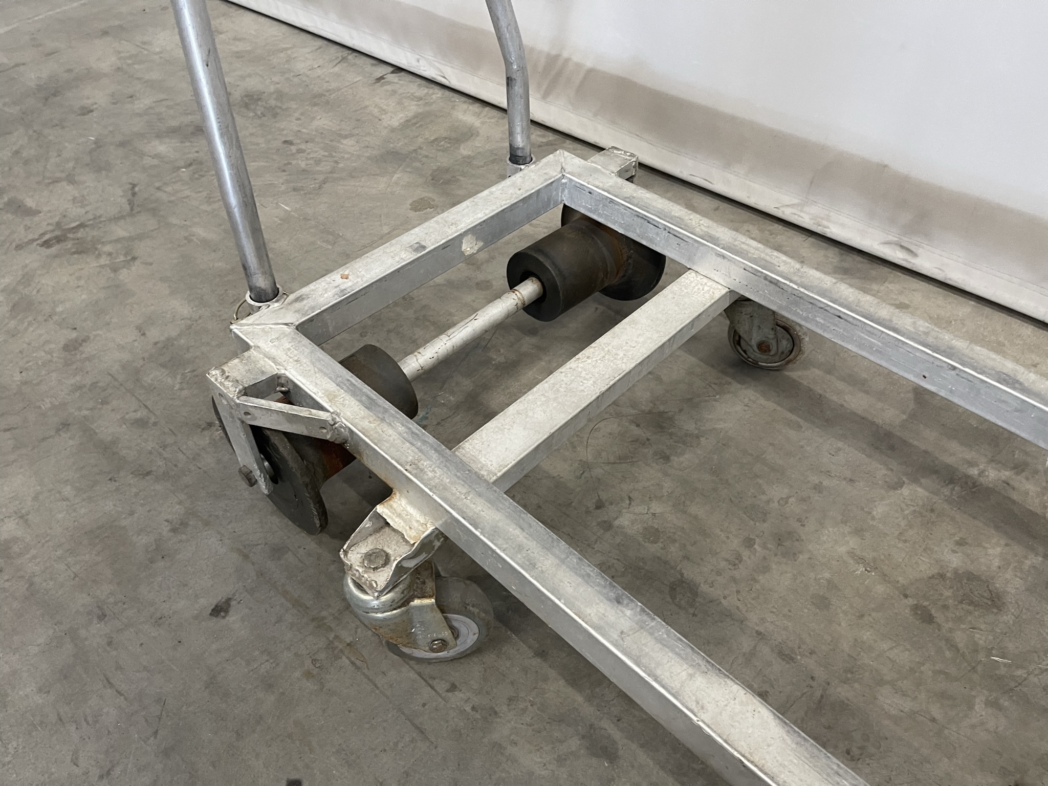 Buisrail oogstwagens