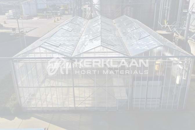 Complete turnkey test greenhouse 240 m²