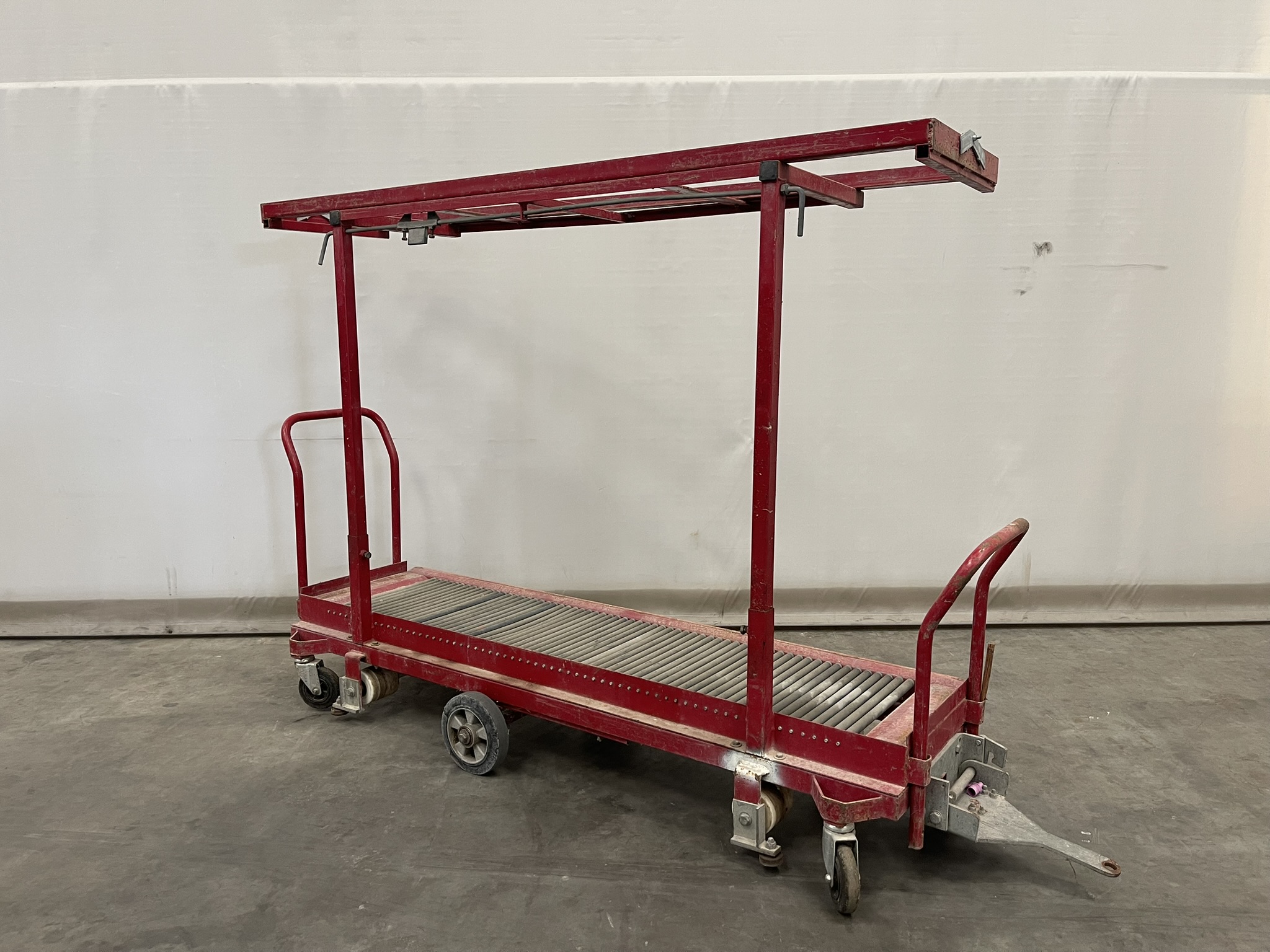 Connectable pipe rail harvesting trolleys